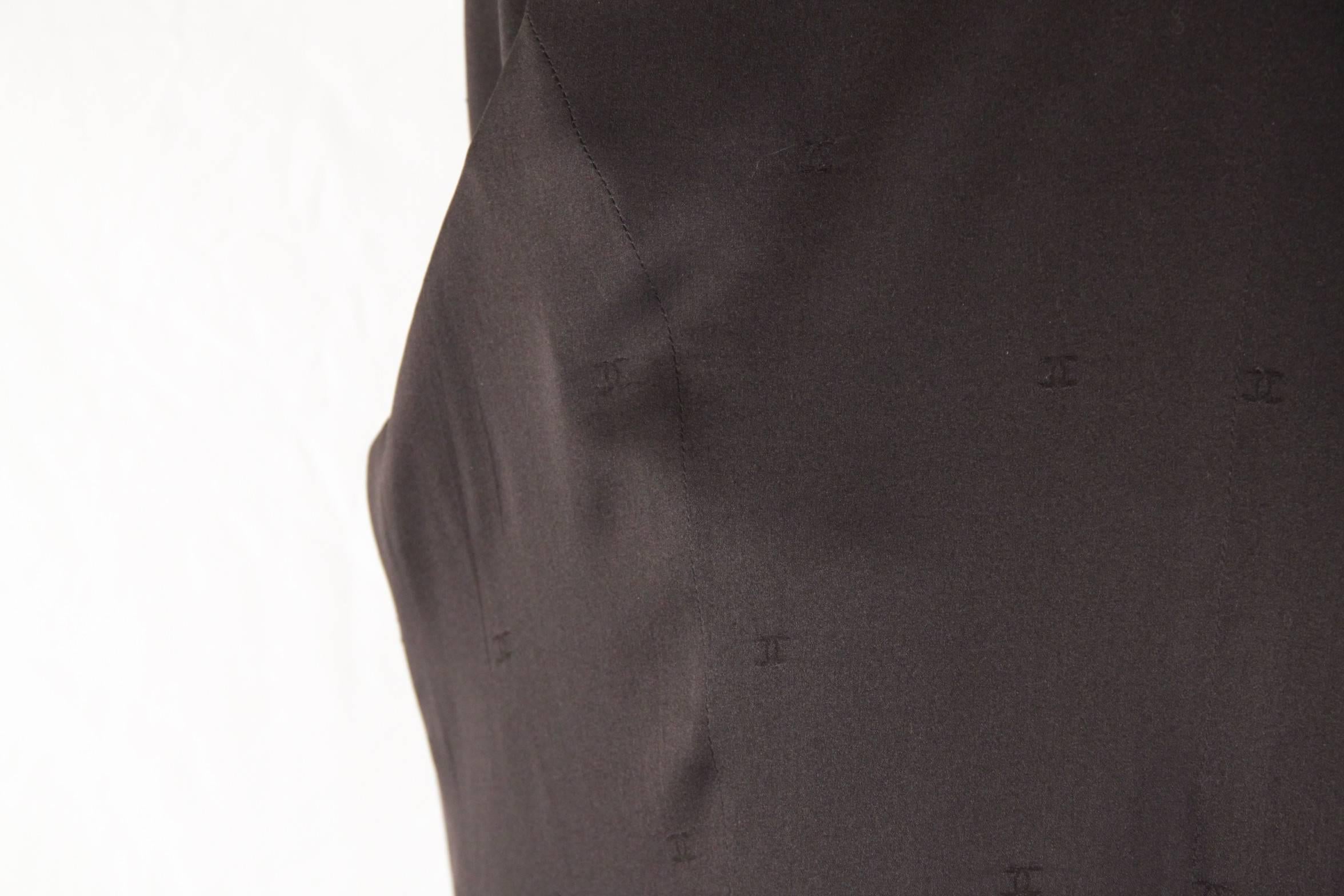 Women's CHANEL Black Wool BUTTONED DRESS Long Sleeve GRIPOIX Buttons Size 44
