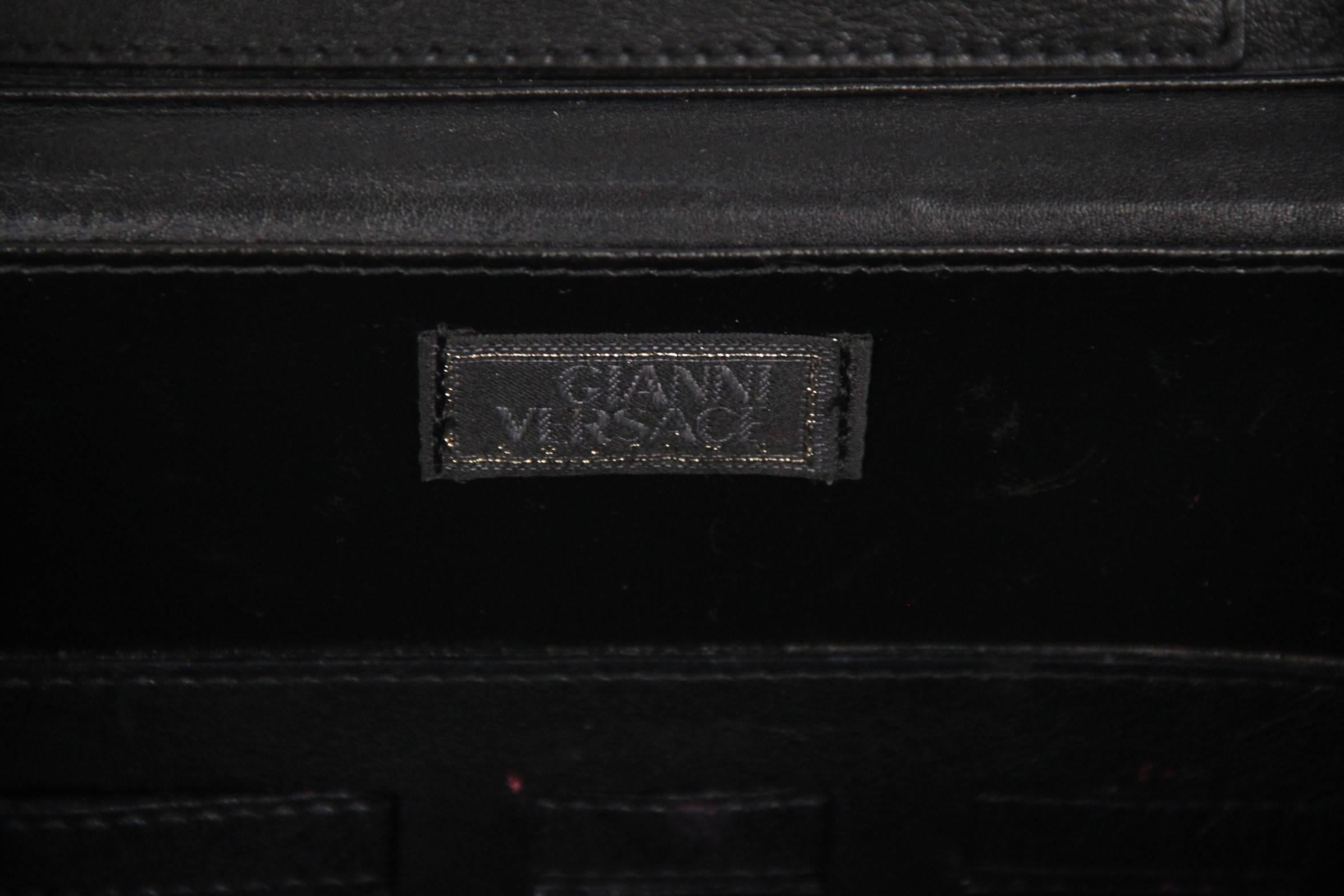GIANNI VERSACE Vintage Black Leather MEDUSA TRAIN CASE Bag RARE 2