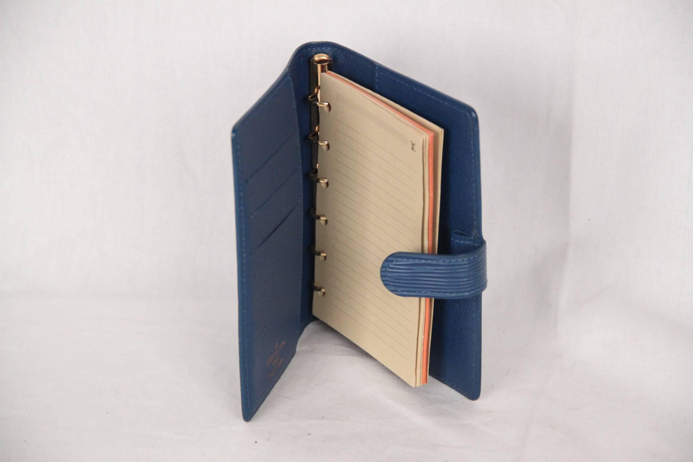 LOUIS VUITTON Blue EPI Leather SMALL 6 RING AGENDA COVER In Good Condition In Rome, Rome