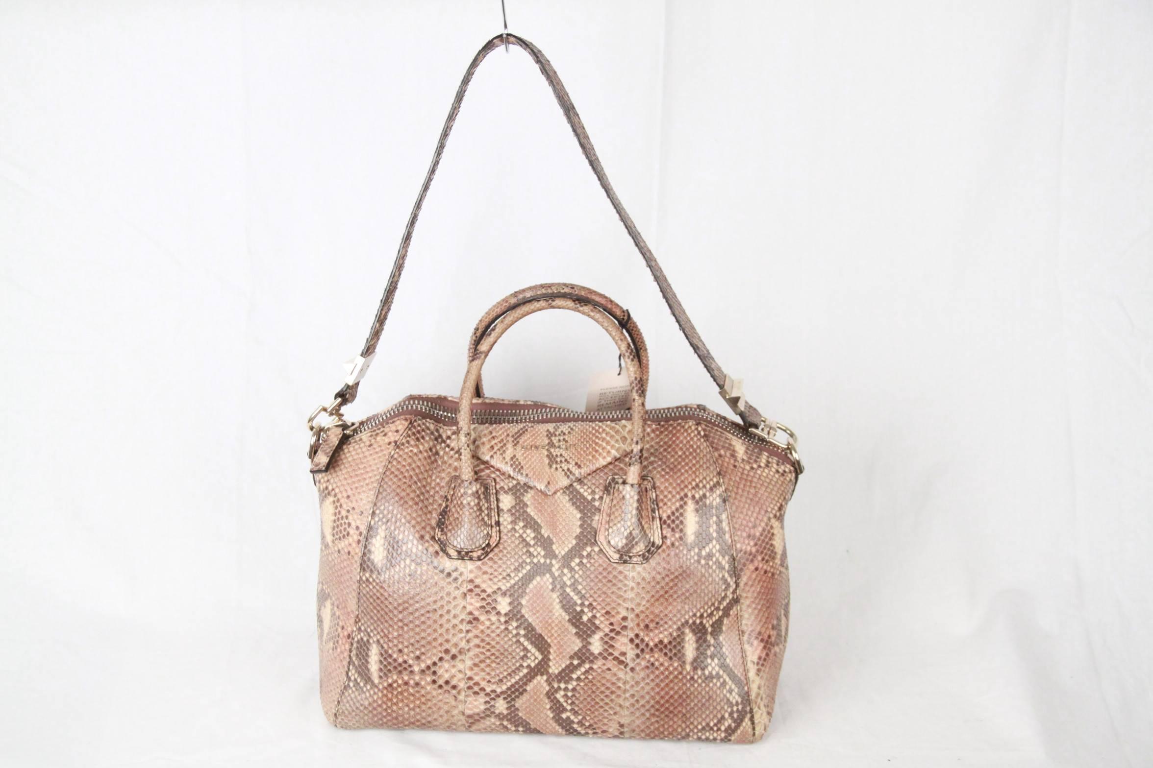 GIVENCHY Beige Python Antigona Bag In Excellent Condition In Rome, Rome