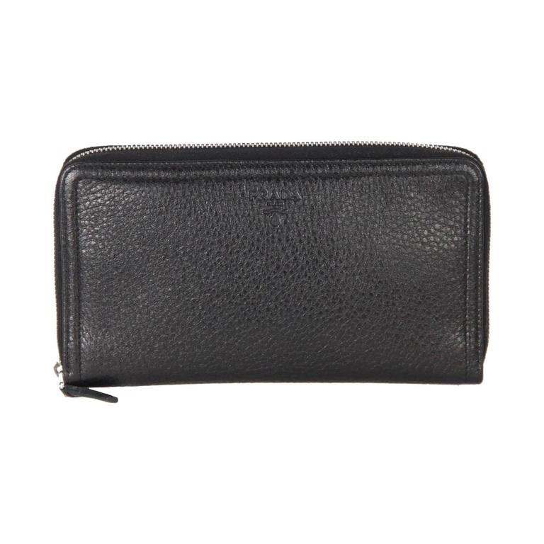 Authentic PRADA Black CERVO Leather Large TRAVEL WALLET 2M1203 For Sale