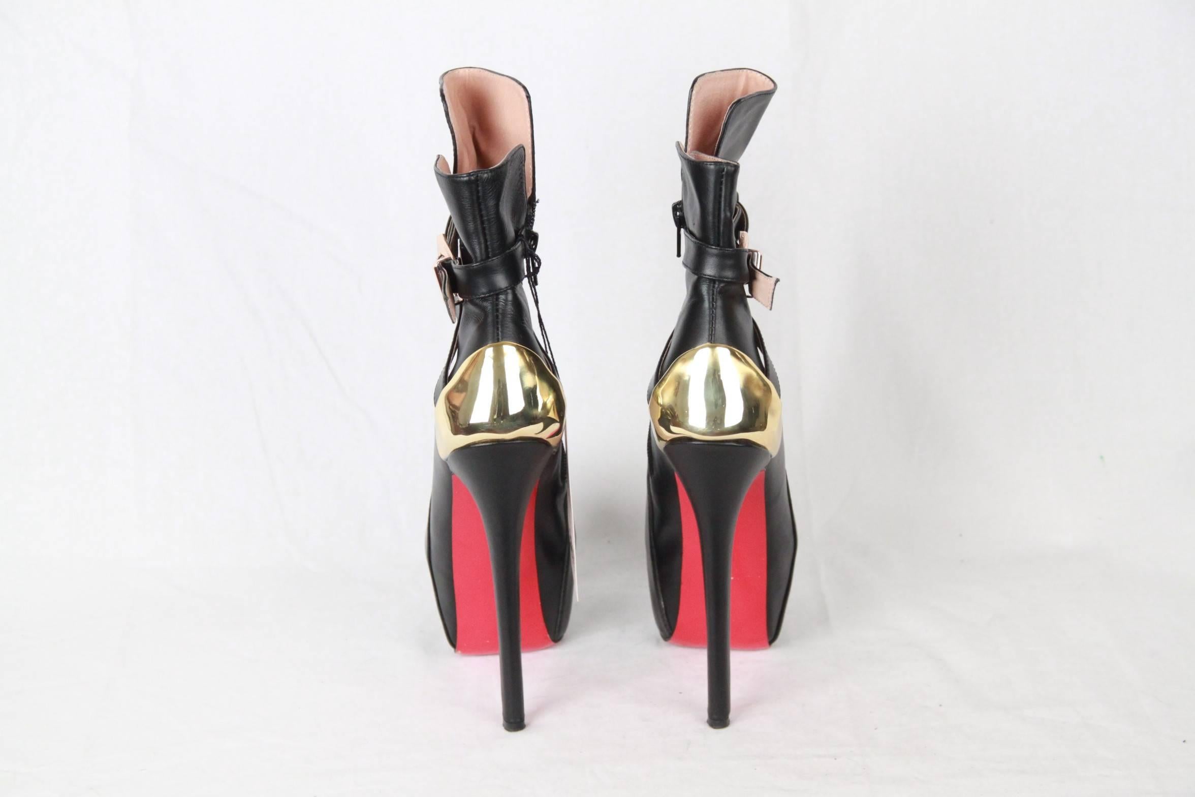 CHRISTIAN LOUBOUTIN Black Leather EQUESTRIA 160mm ANKLE BOOTS 37 3