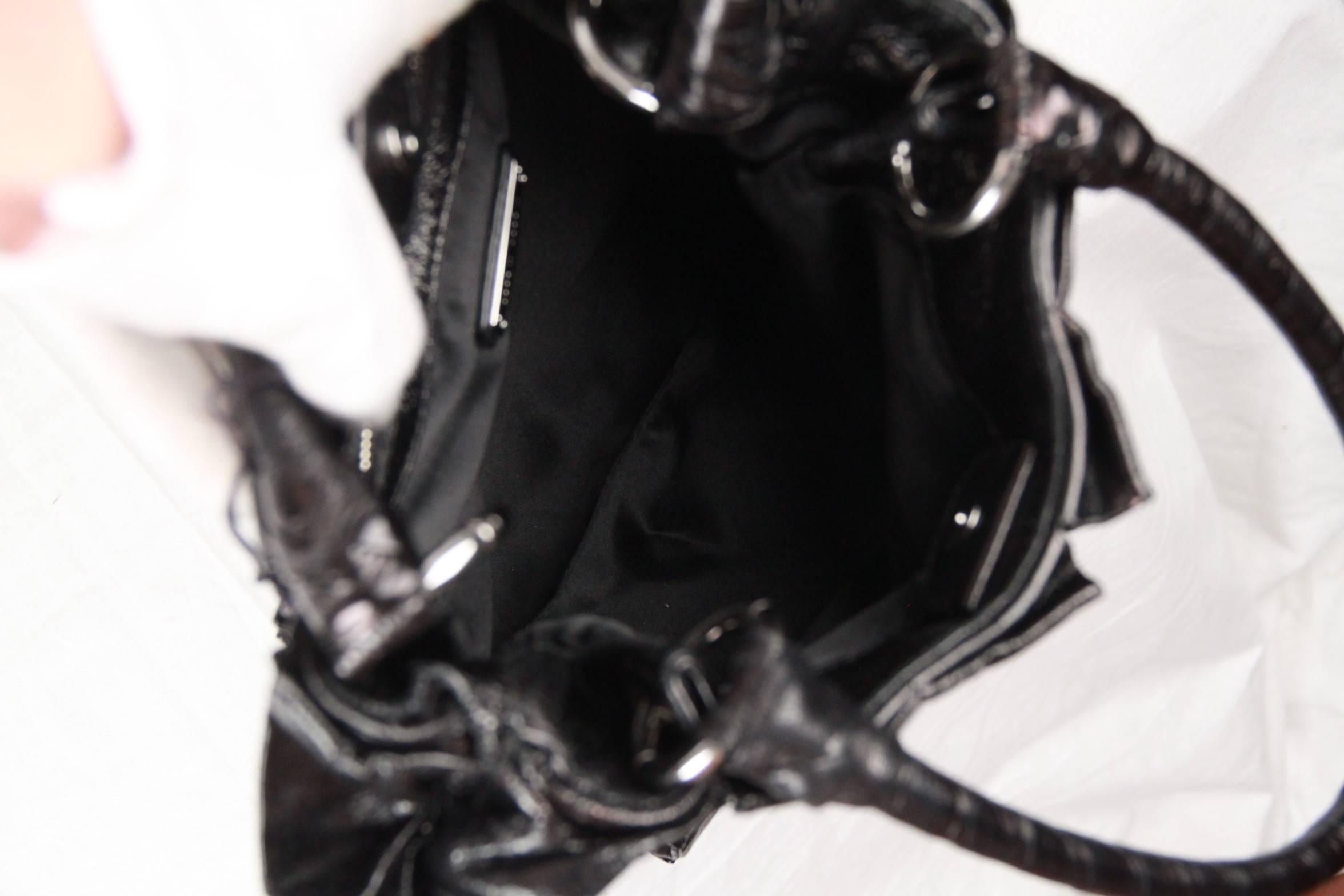 Women's MIU MIU Black Shiny Leather Tote w/ Pleating