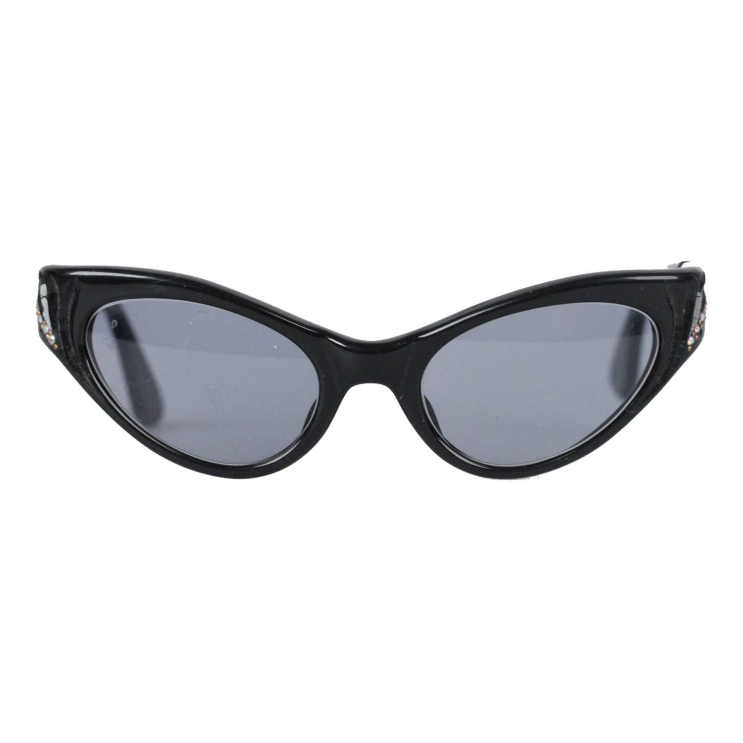 Vintage 1950s Cat-Eye Swank Sunglasses 4715 46/20 with Rhinestones