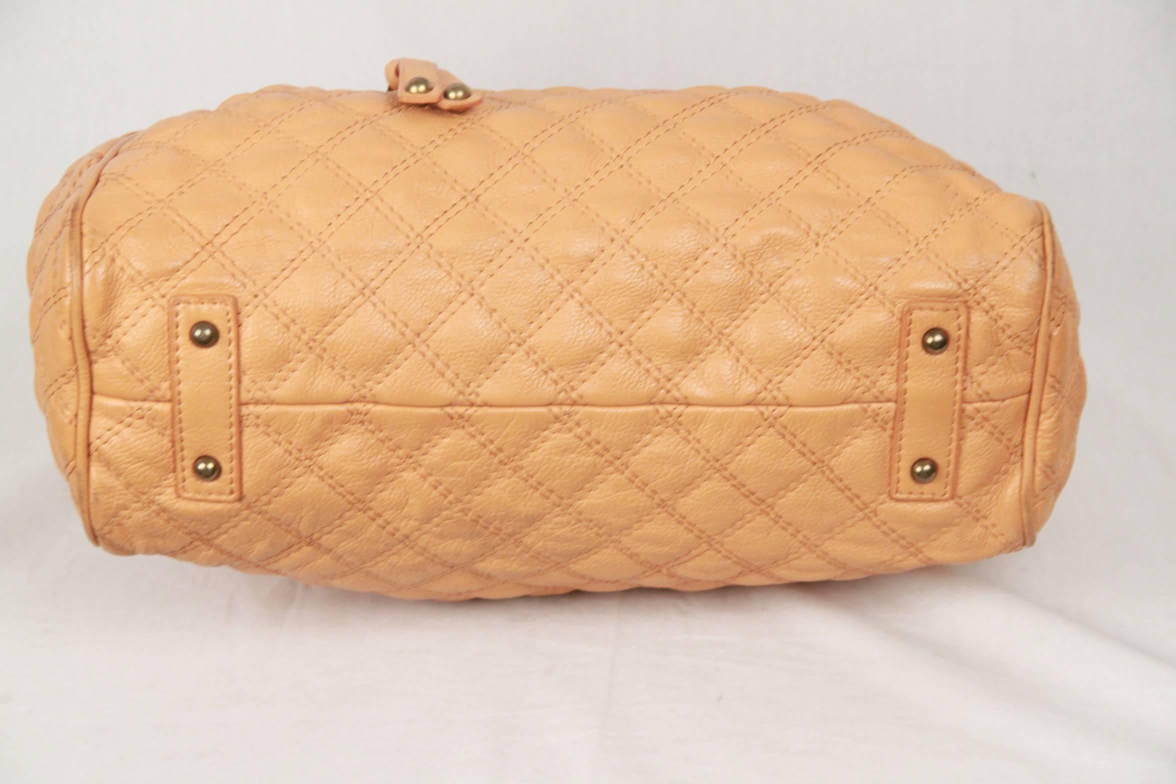 Marc Jacobs Cream Quilted Leather STAM Doctor Bag In Good Condition In Rome, Rome