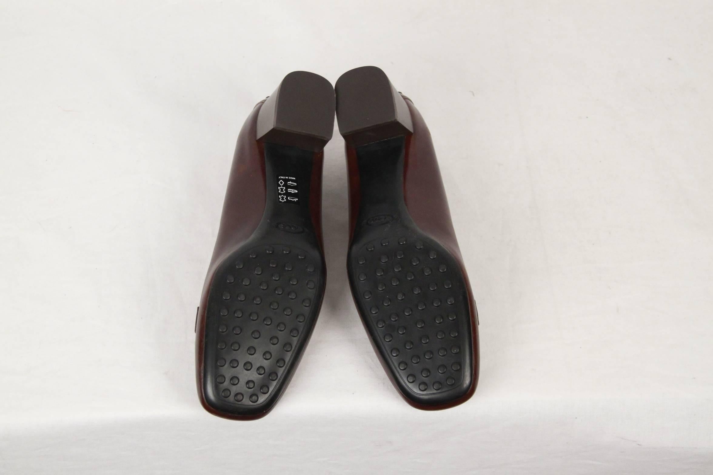 TOD'S Brown Leather SLIP ON PUMPS Shoes HEELS Size 38 In Good Condition In Rome, Rome