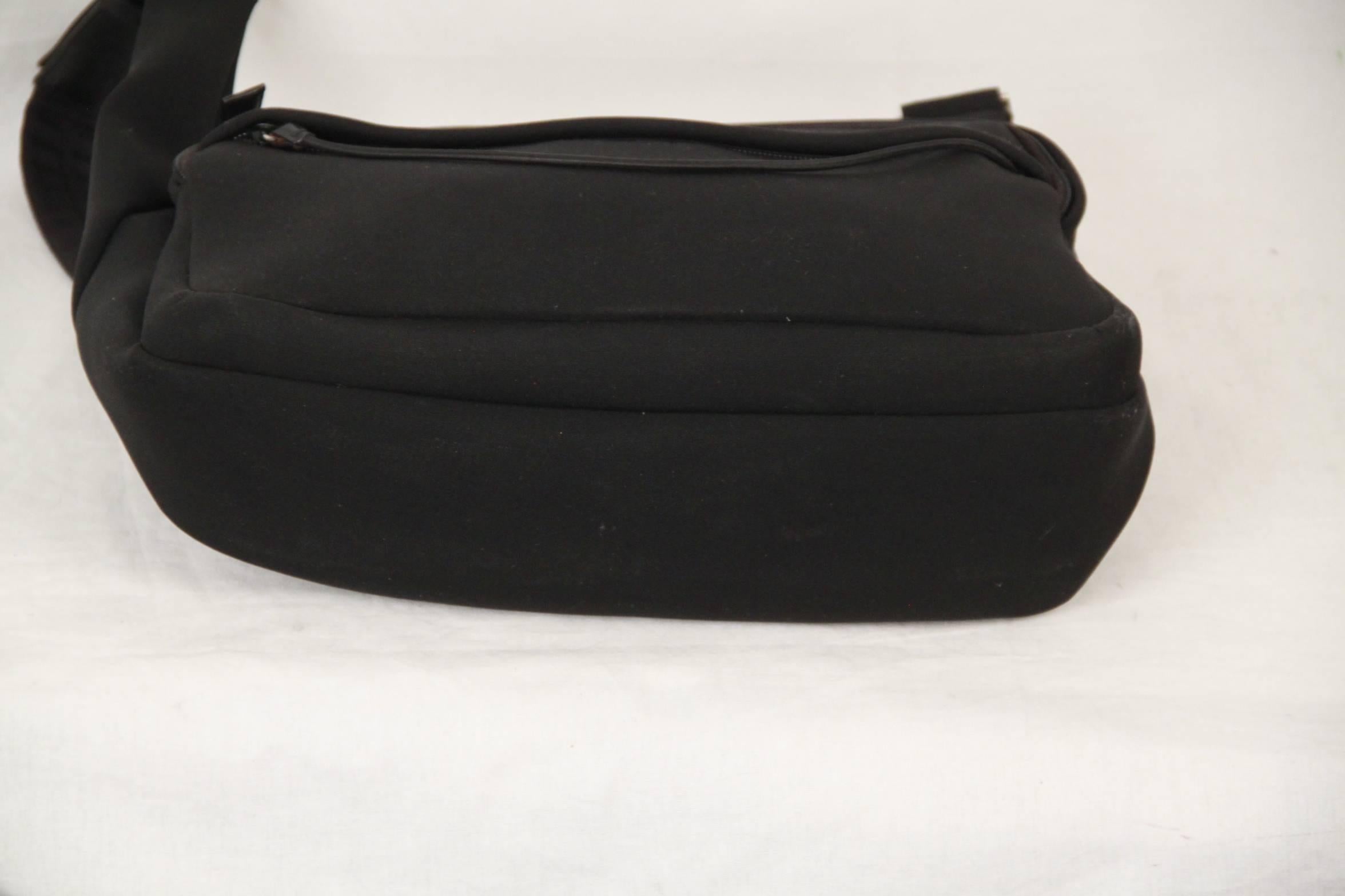 neoprene shoulder bag