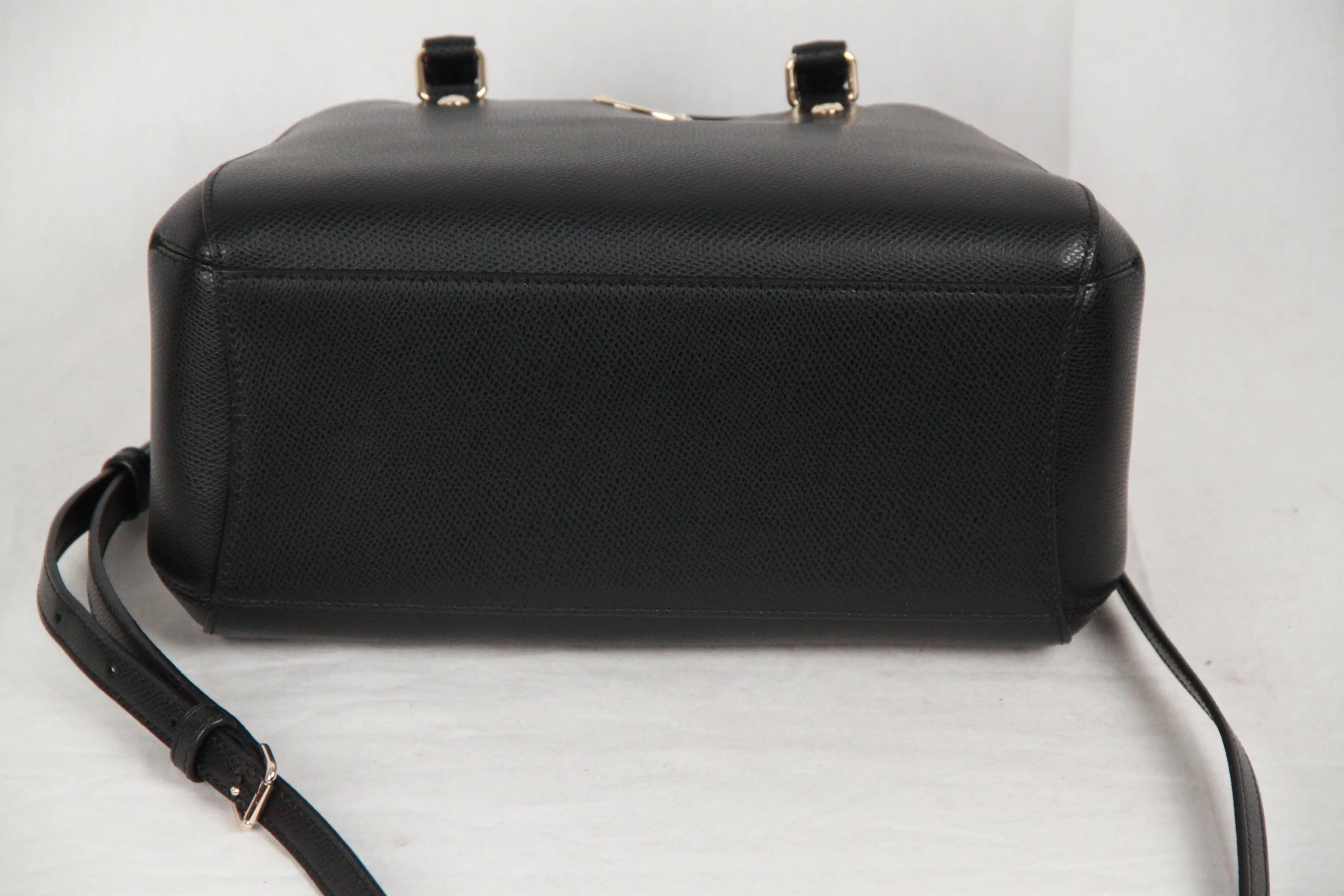 COACH Black Leather Small MARGOT Bag HANDBAG w/ Strap In Excellent Condition In Rome, Rome