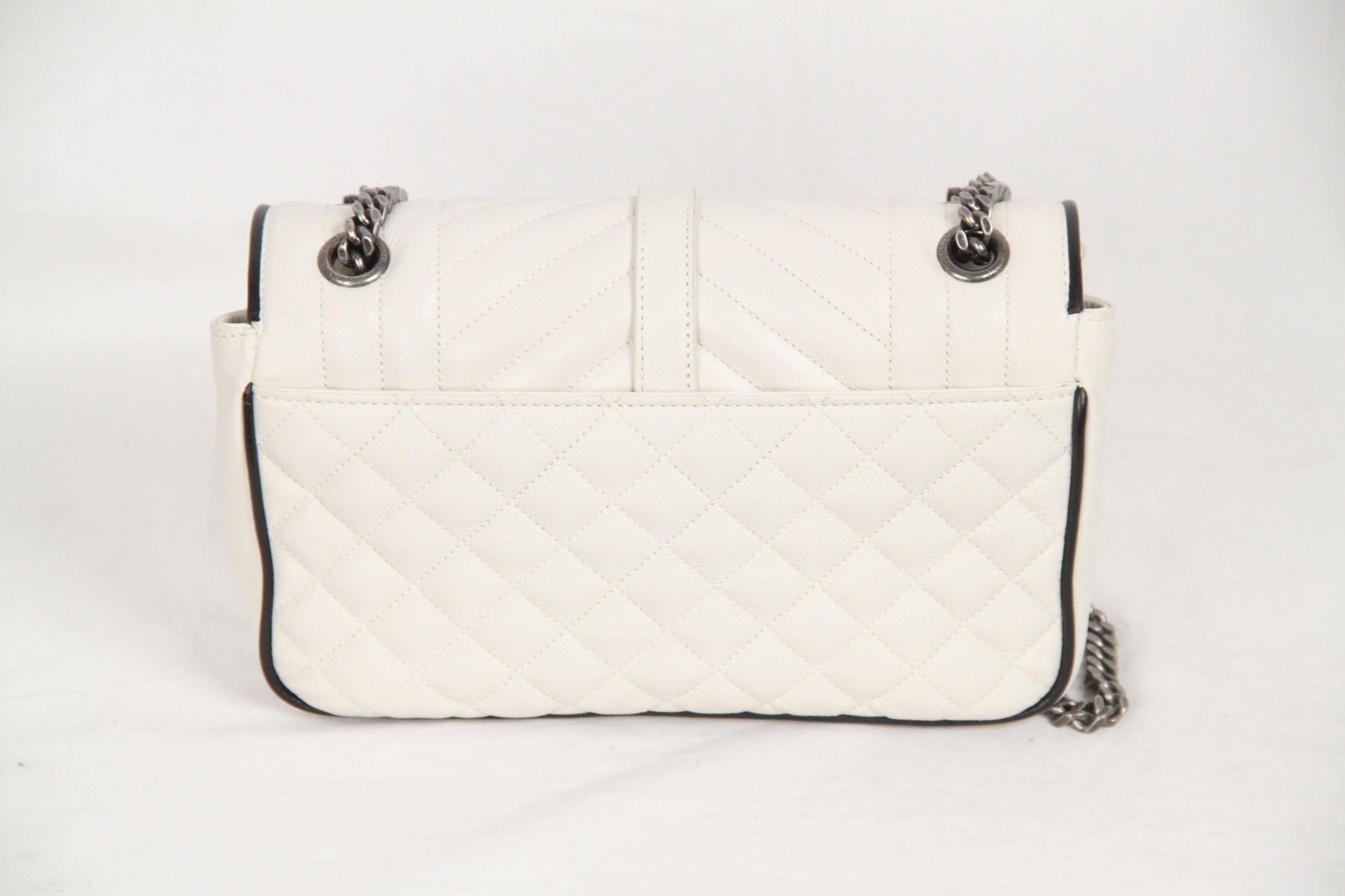 Saint Laurent White Leather Tri-Quilt Monogram Messenger Bag In New Condition In Rome, Rome