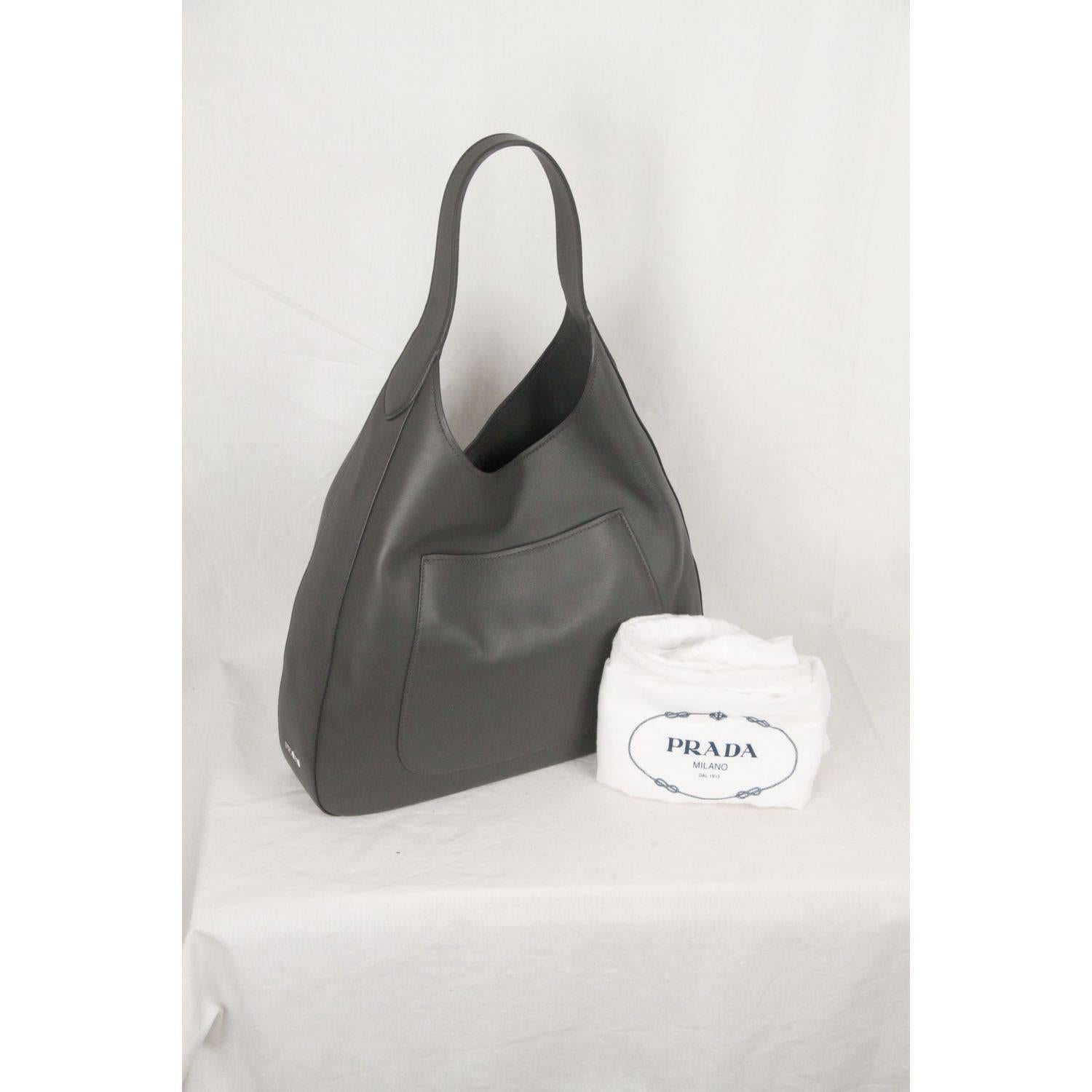 Women's Prada Gray Vitello Corsica Leather Large Hobo Bag, 1BC009