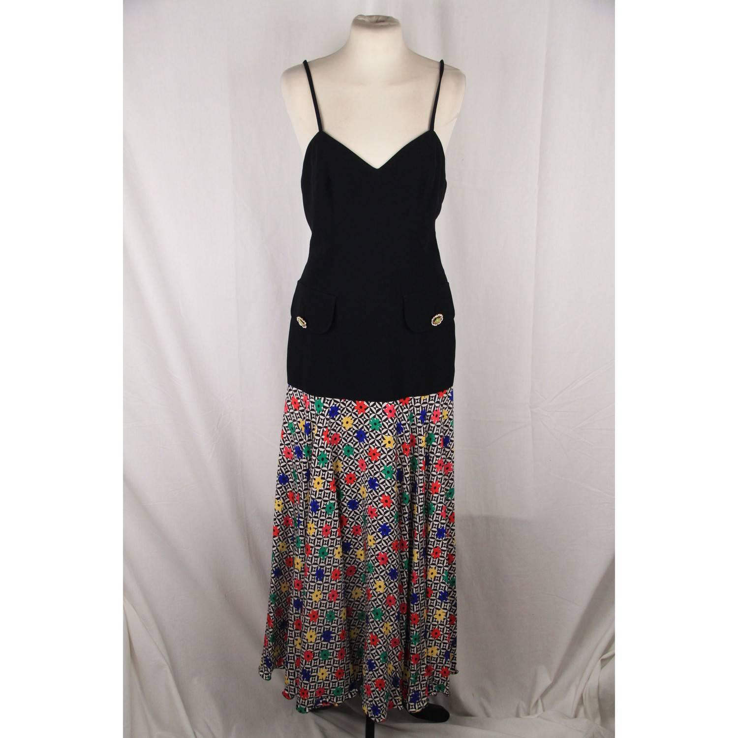 - GAI MATTIOLO COUTURE - Made in Italy 
- Sweetheart neckline
- Mock flap pockets on the front with jeweled buttons
- Rear zip closure
- Drop waist multicolored silky skirt
- Size: 42 IT - It should correspond to a SMALL size
- EXCELLENT CONDITION -