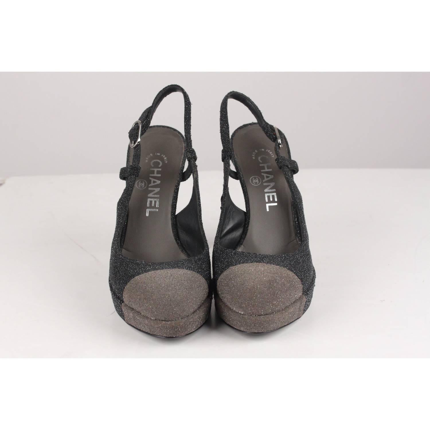 Chanel Gray Two Tone Glitter Cap Toe Slingback Pumps Heels Size 36C In Good Condition In Rome, Rome