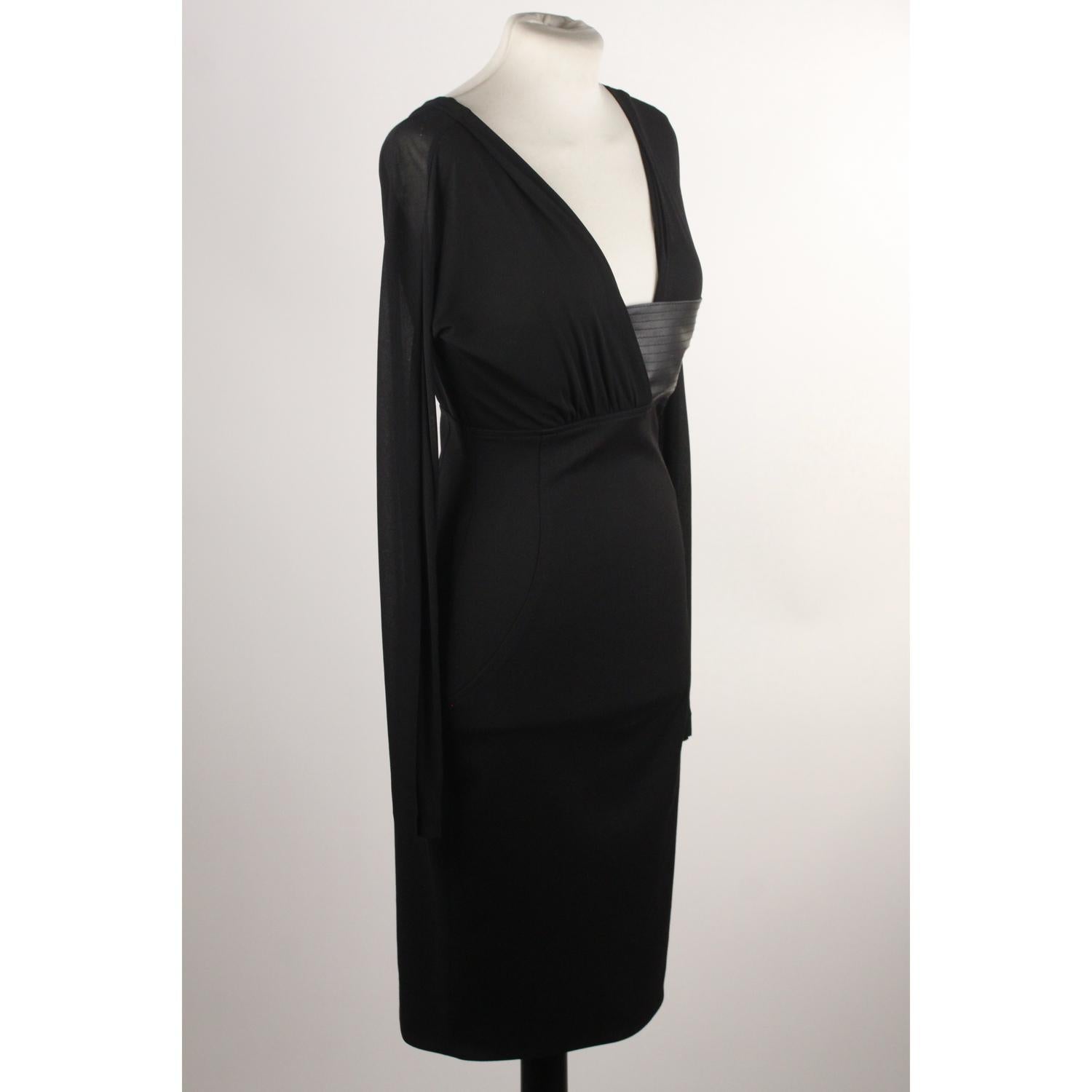 Blumarine Black Wool Long Sleeve Dress with Leather Trim Size 38 In Excellent Condition In Rome, Rome