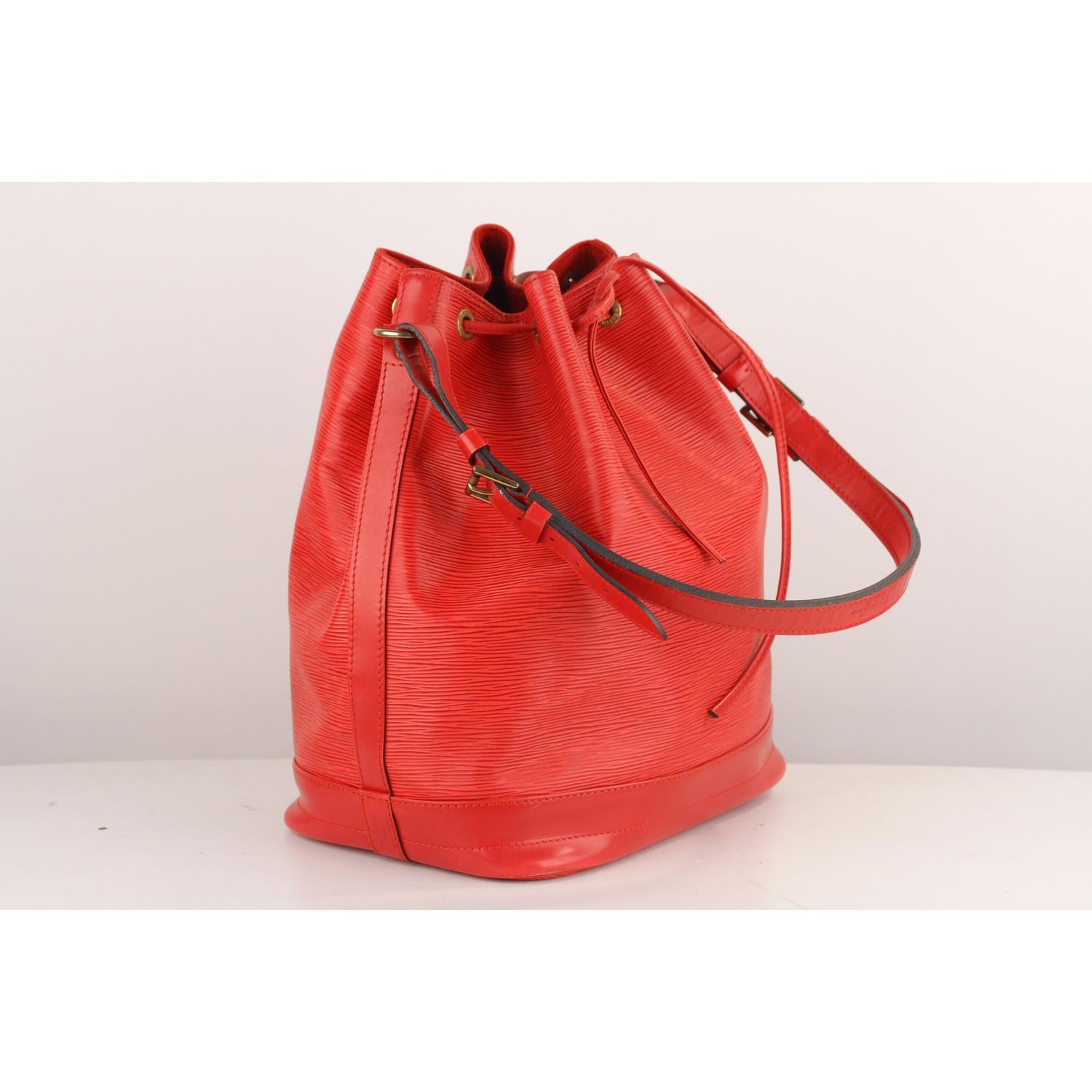 Louis Vuitton Vintage Red Epi Leather Noé Shoulder Bag 1