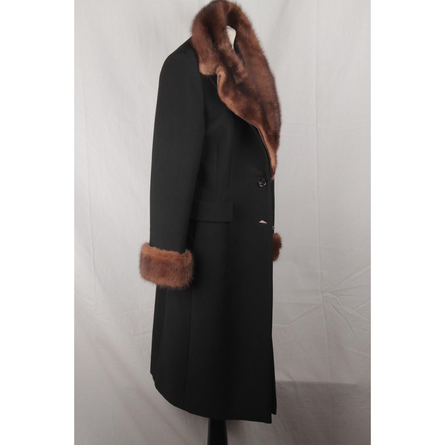 Women's Les Copains Black Wool Tailored Coat with Mink Fur Trim Size 44