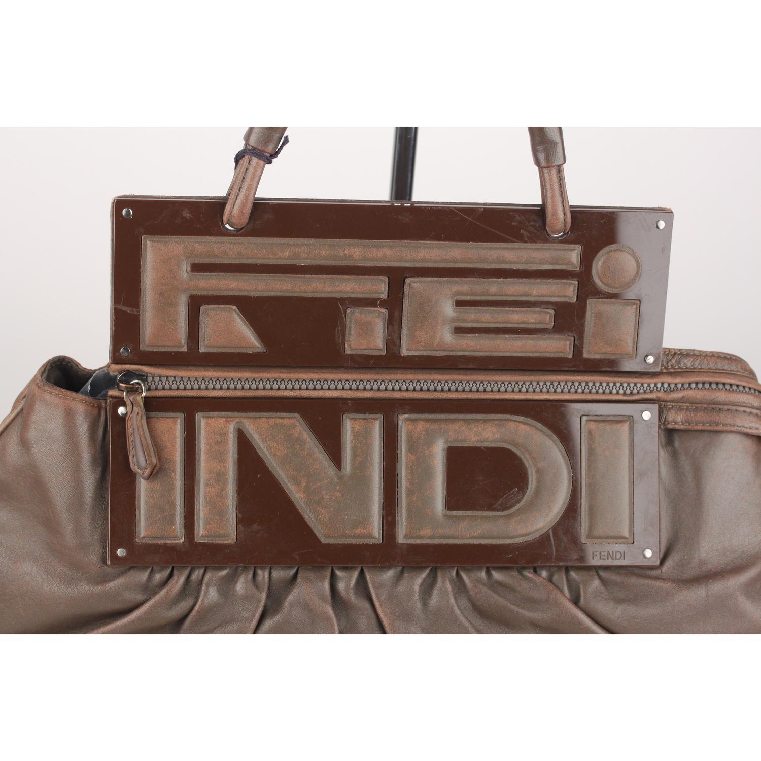 Fendi Brown Leather Convertible To You Clutch Bag Tote In Fair Condition In Rome, Rome