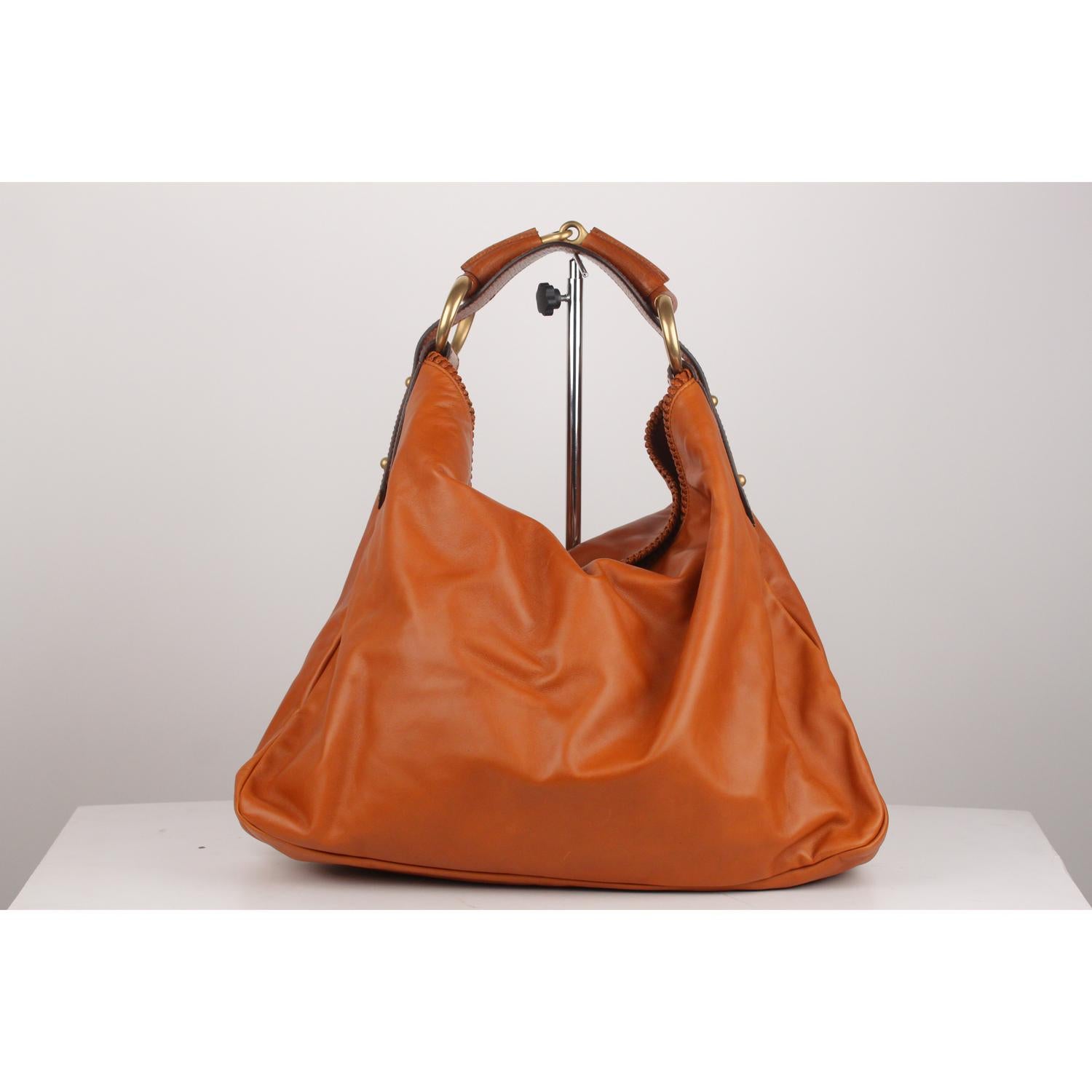 Gucci Tan Leather Large Horsebit Hobo Shoulder Bag In Good Condition In Rome, Rome
