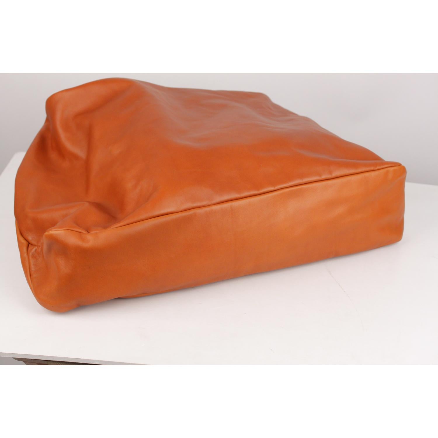 Gucci Tan Leather Large Horsebit Hobo Shoulder Bag 1