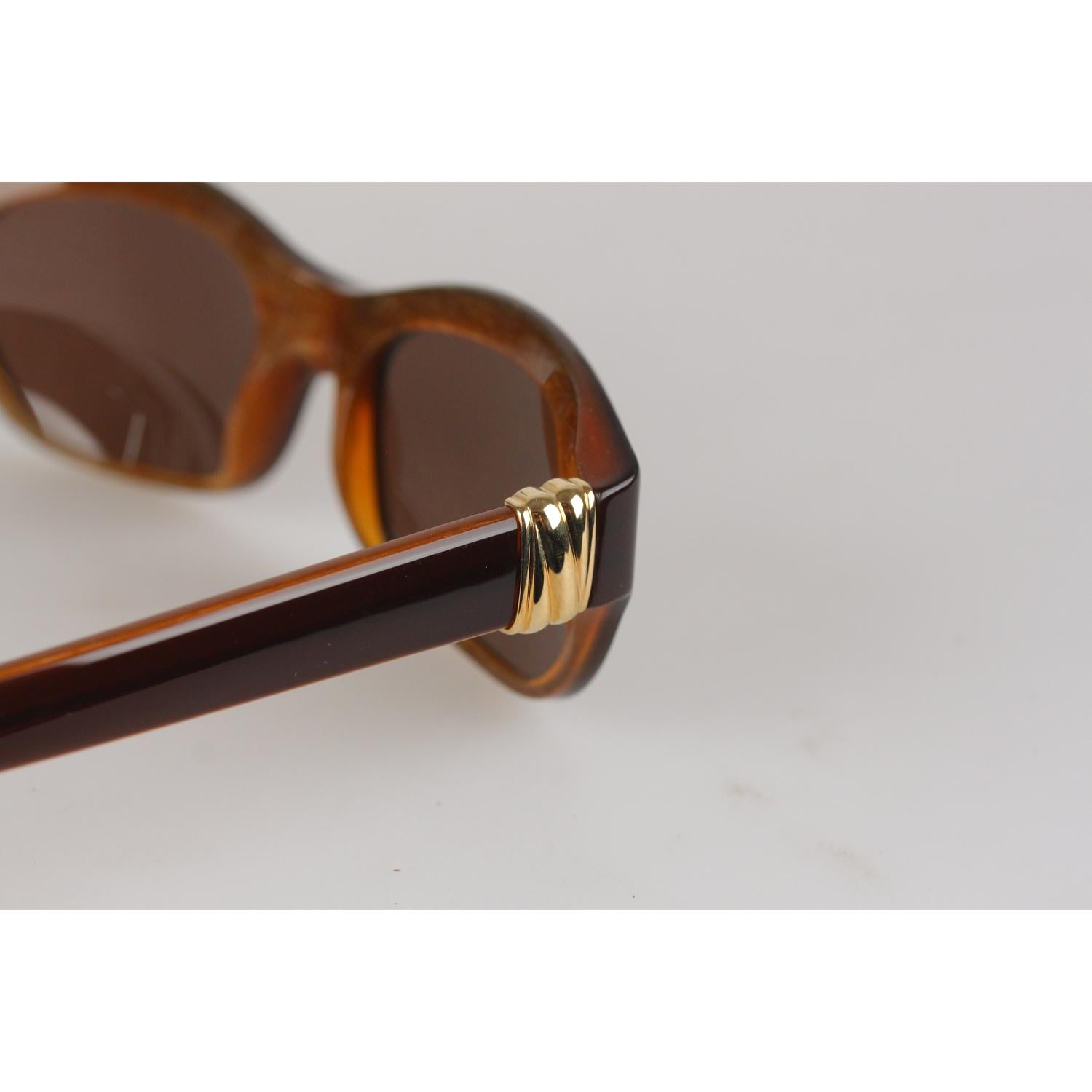 Women's or Men's Cartier Paris Brown Cat Eye Eyeglasses Joyce T8200317 New Old Stock