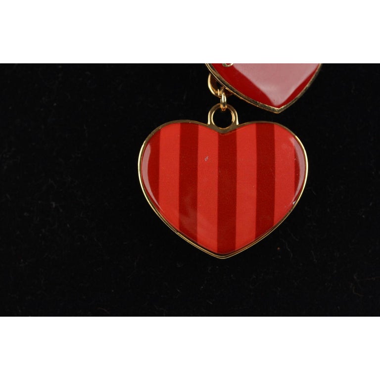 Louis Vuitton Red Heart Gold Tone Keyring Key Chain Bag Charm For Sale at 1stdibs