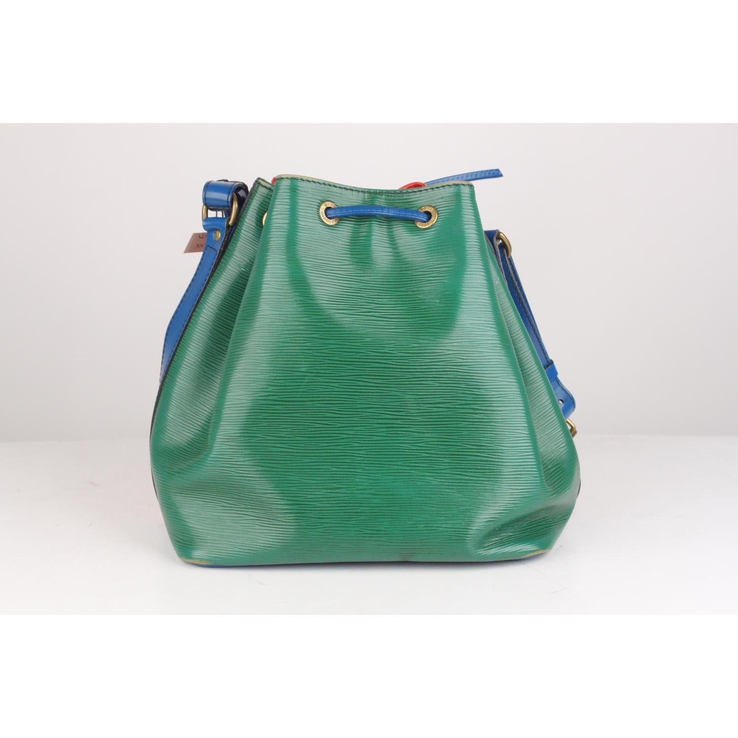 Louis Vuitton Vintage Multicolor Epi Leather Petit Noé Shoulder Bag In Good Condition In Rome, Rome