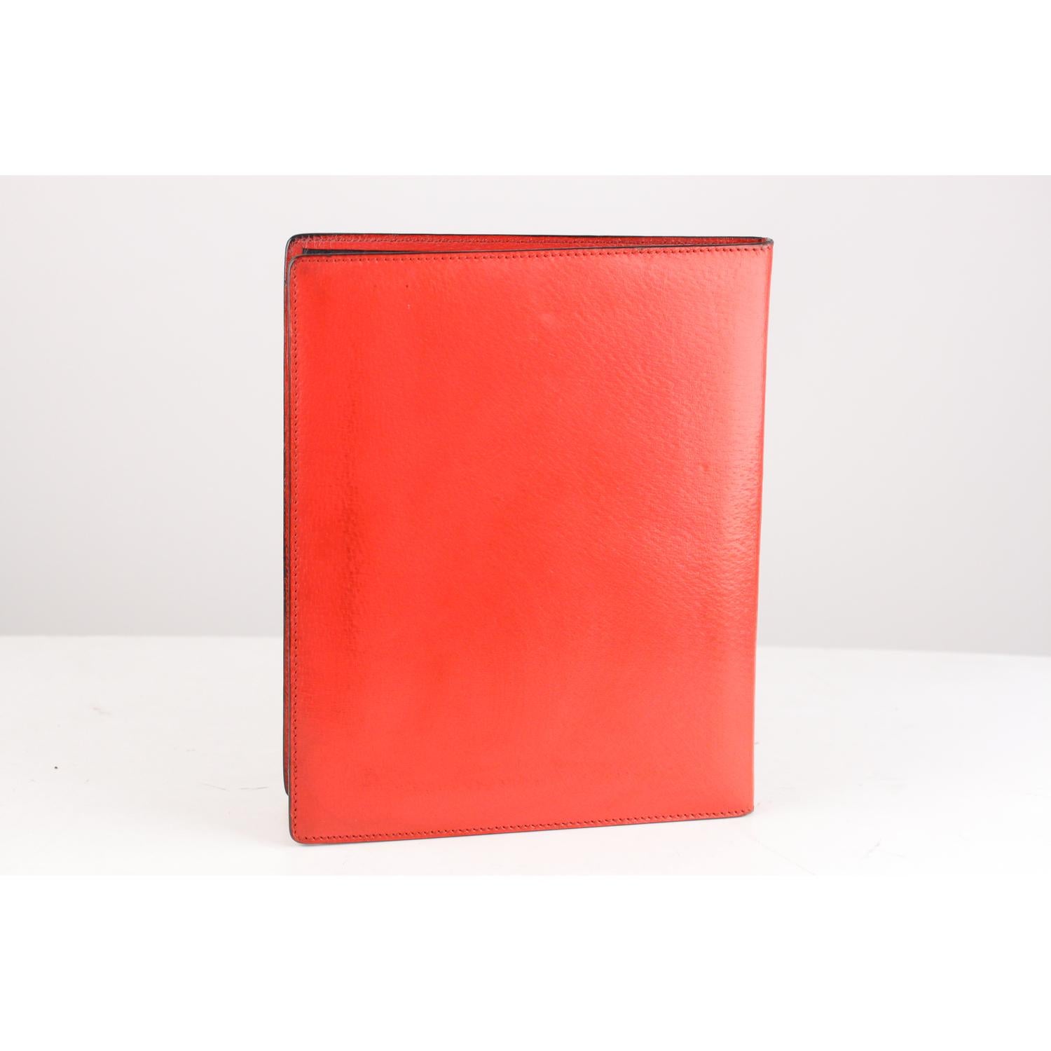 Women's or Men's Gucci Vintage Red Leather 6 Ring Agenda Notebook with Pen