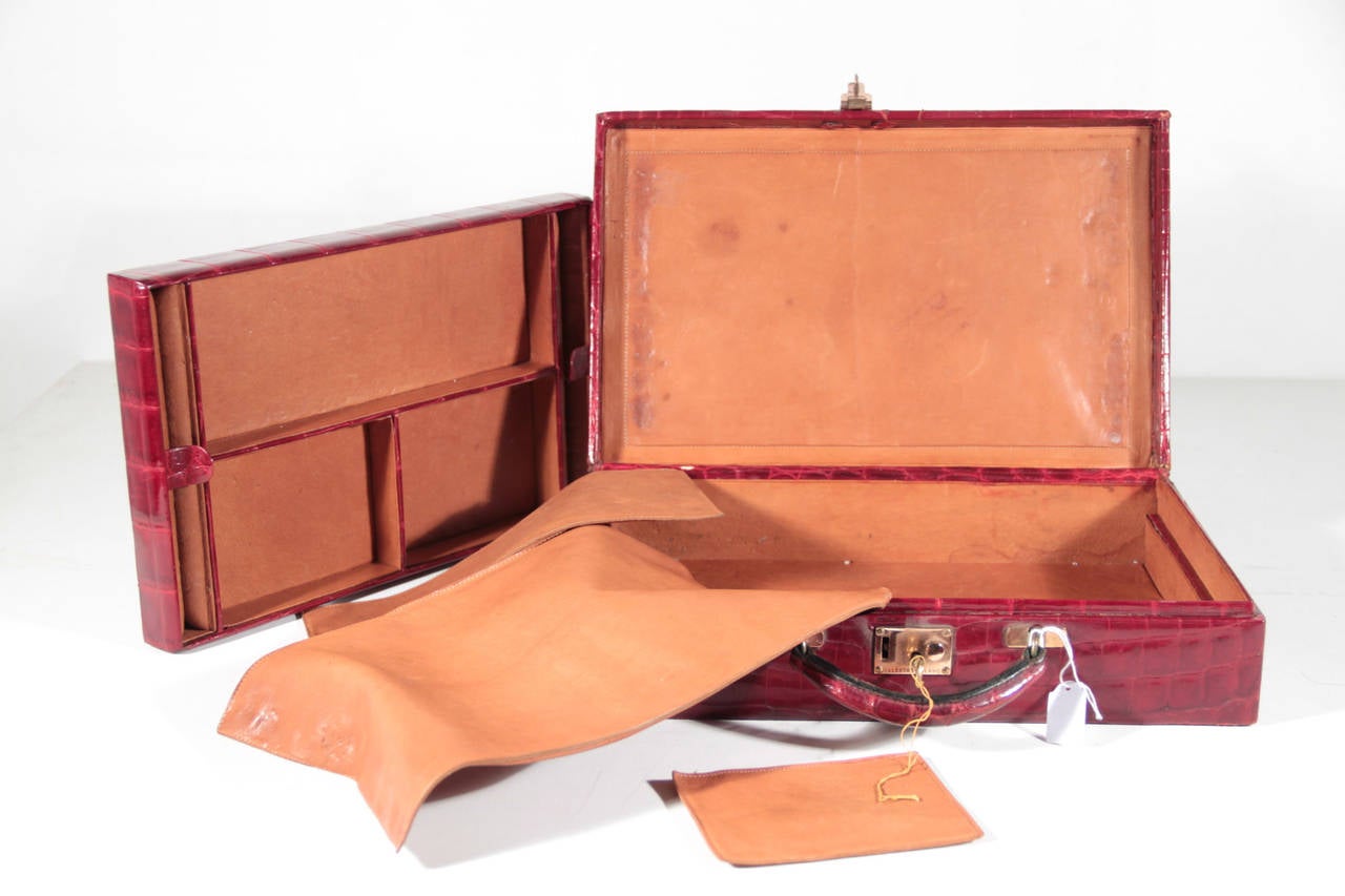 VALEXTRA Italian VINTAGE Burgundy CROCODILE leather JEWELRY CASE Bag 4