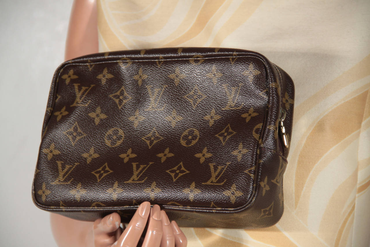 LOUIS VUITTON Monogram Canvas COSMETIC PURSE Toiletry WASH BAG at 1stdibs