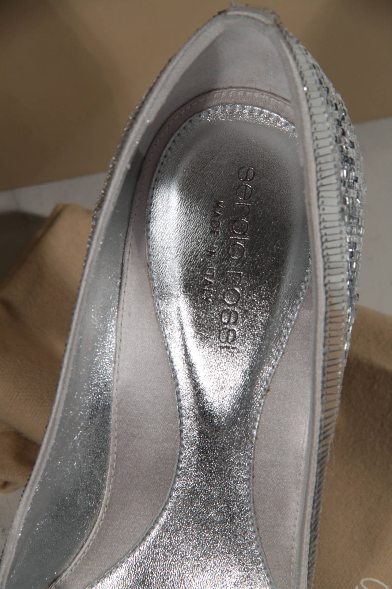 SERGIO ROSSI Italian Silver metal SEQUIN PUMPS Shoes OPEN TOE PUMPS Sz 37 FF 3