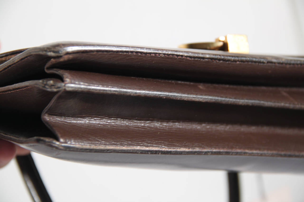 HERMES PARIS Vintage Brown Leather RING BAG Flap Purse HANDBAG In Excellent Condition In Rome, Rome