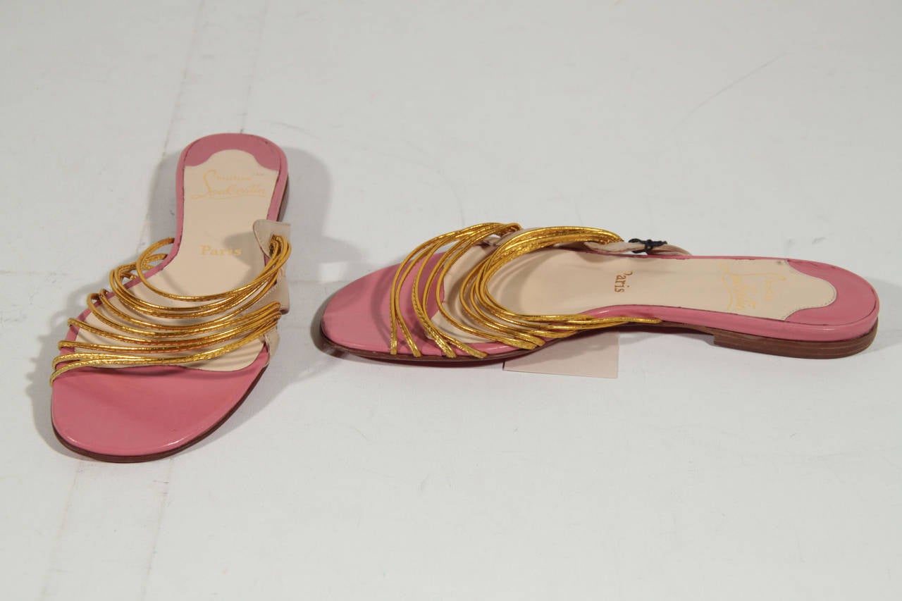 Brown CHRISTIAN LOUBOUTIN Vintage Pink & Gold Leather STRAPPY FLAT SANDALS Sz 39