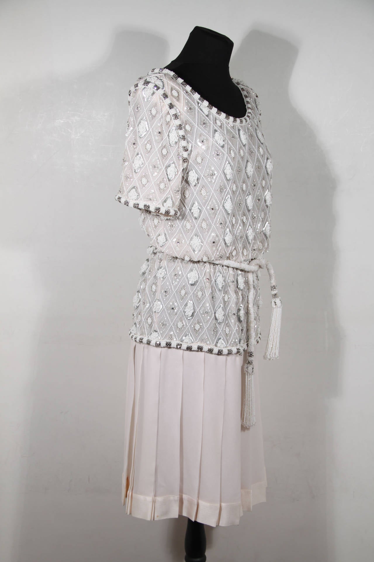 Women's ANDREA ODICINI COUTURE Italian VINTAGE White BEADED DRESS w/ Stole & Belt