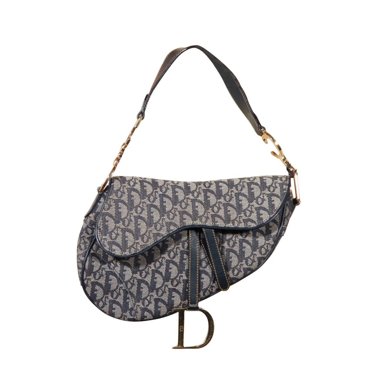 Christian Dior Shoulder Purse | IUCN Water