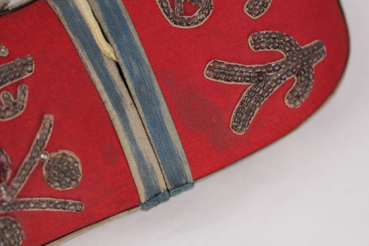 Pink ANTIQUE CHINESE Embroidered Silk GLASSES CASE 19th Century POUCH Qing Dinasty For Sale