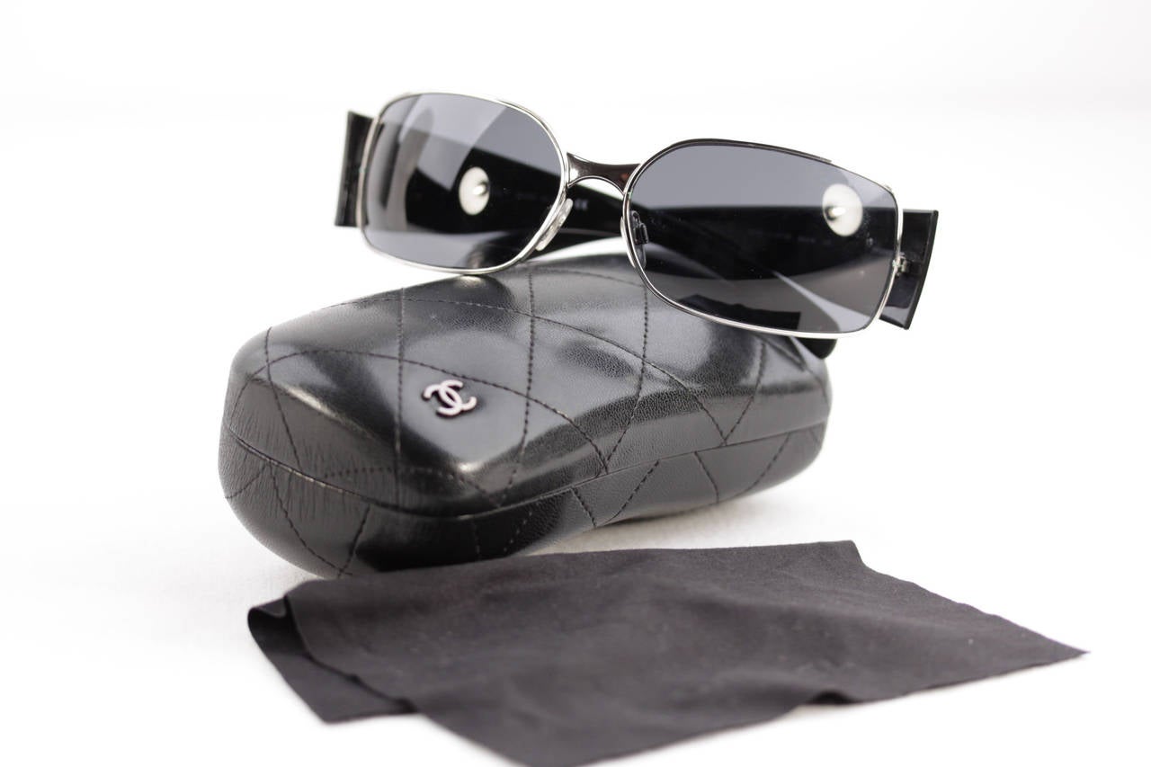 CHANEL SUNGLASSES Black and Silver Metal 4115 c.127/87 Shades Eyewear with  CASE at 1stDibs