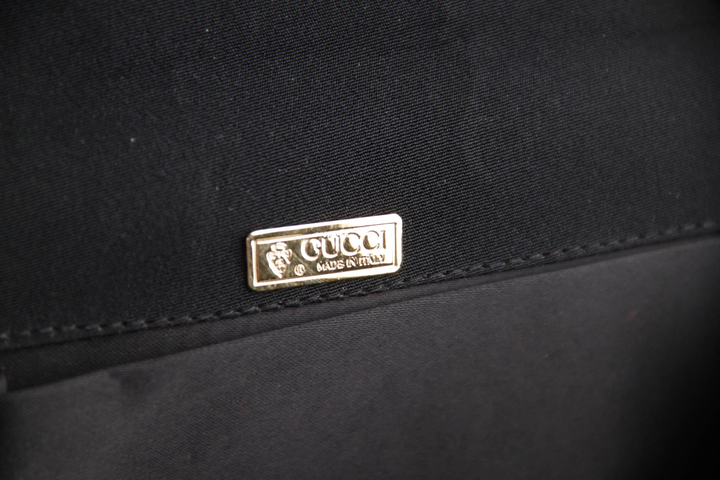 GUCCI Italian VINTAGE Black Fabric CLUTCH Handbag PURSE Evening Bag w/ Chain 1