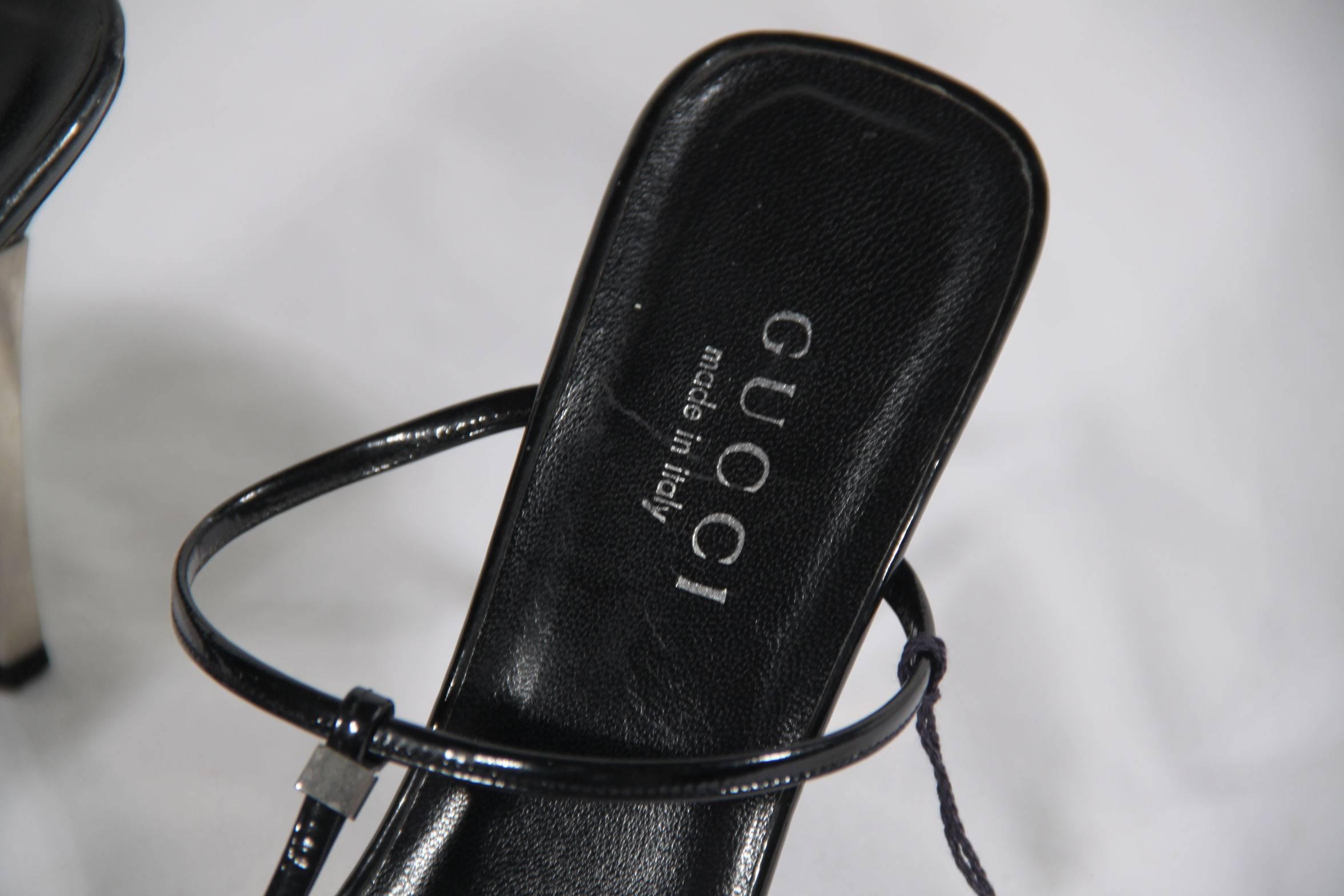 Gucci Schwarze Leder Sandaletten Schuhe mit Stiletto Absätzen Damen