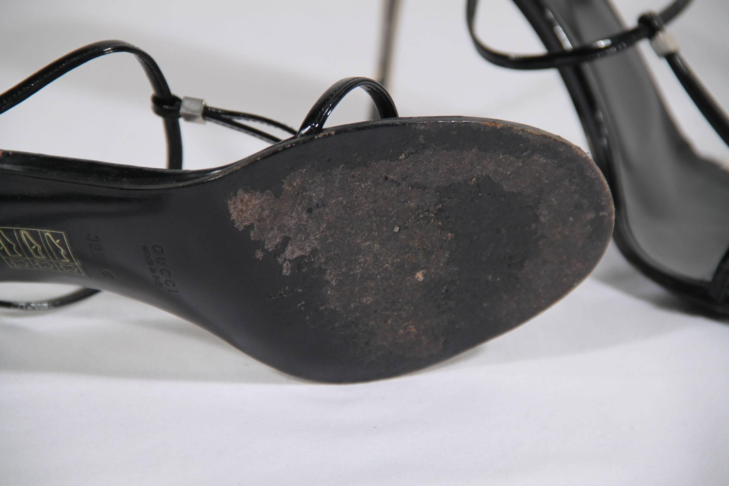 Gucci Schwarze Leder Sandaletten Schuhe mit Stiletto Absätzen 1