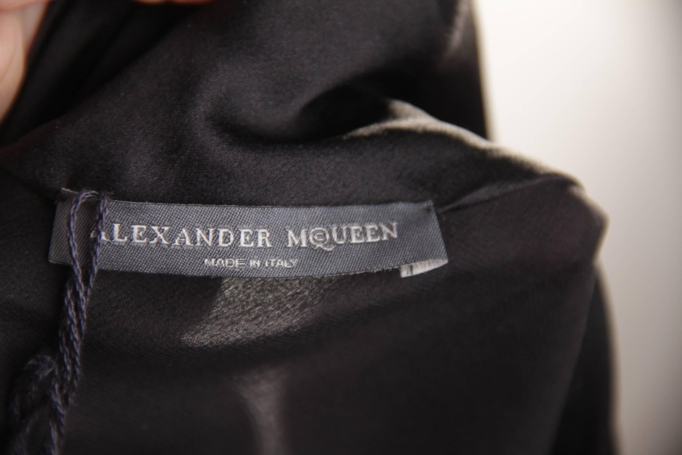 ALEXANDER McQUEEN Black Silk Sleeveless BLOUSE Top w/ TIE NECK Detail 42 IT 2