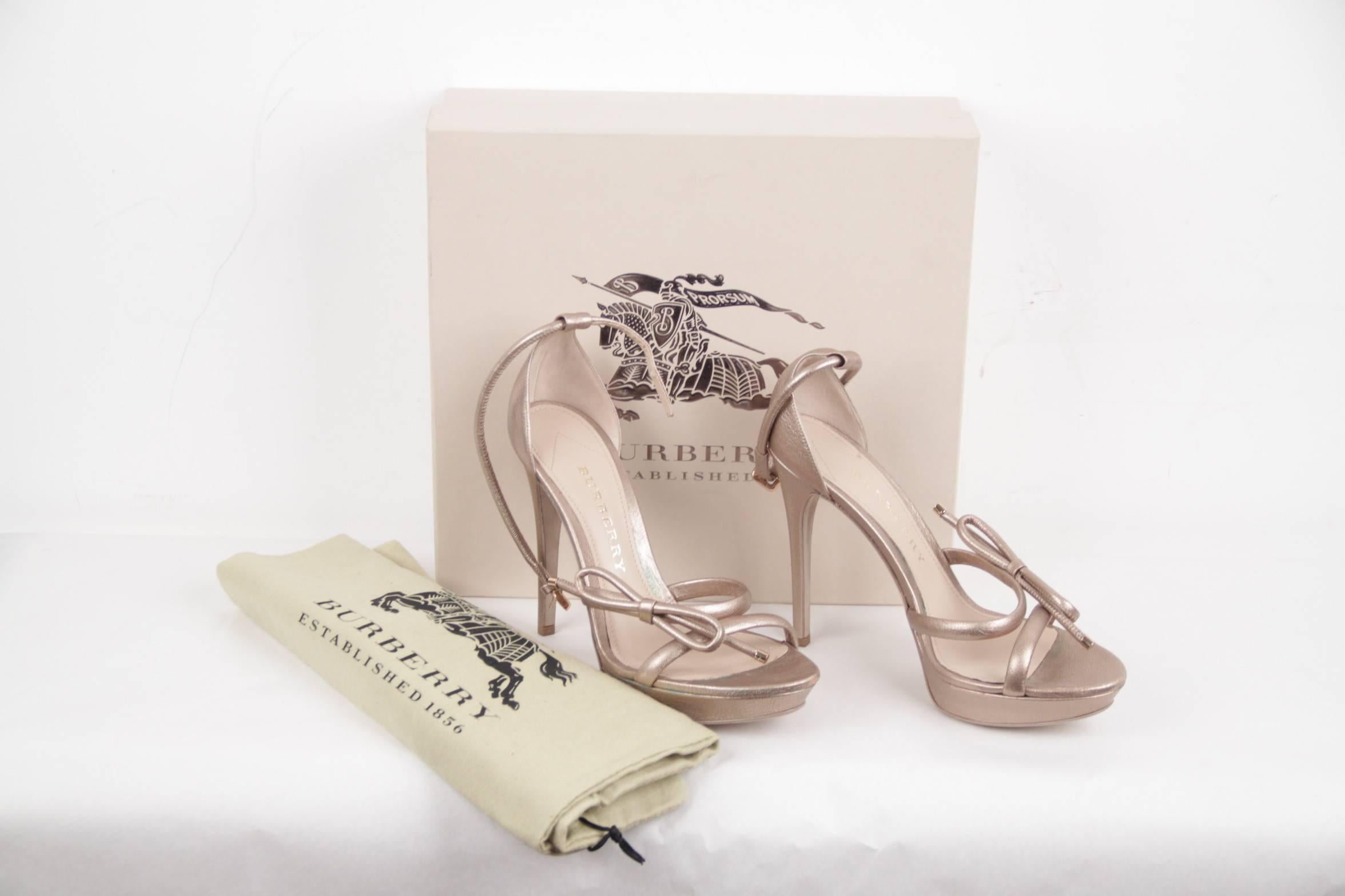 BURBERRY Golden Leather PLATFORM Reigate SANDALS Heels SHOES SZ 40  In Excellent Condition In Rome, Rome