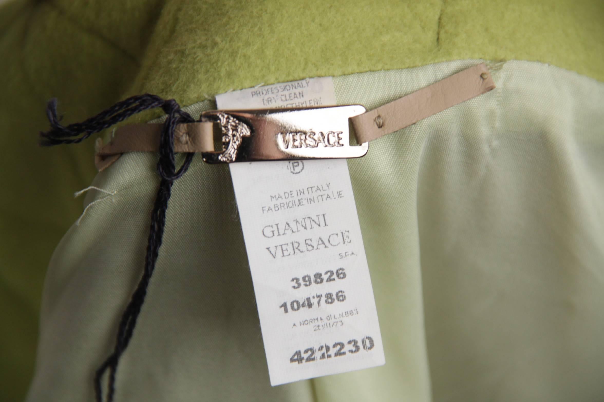 VERSACE  Lime Green Wool Blend COAT Wide Lapels 2005 Fall Collection Sz 40 IT 1