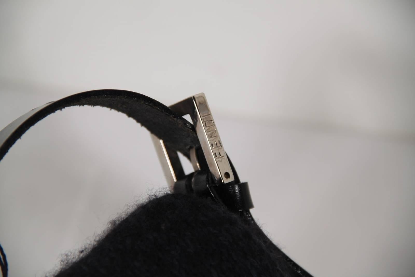 FENDI Italienisch Schwarz CASHMERE Knit BAGUETTE BAG Umhängetasche HANDBAG Geldbörse 1