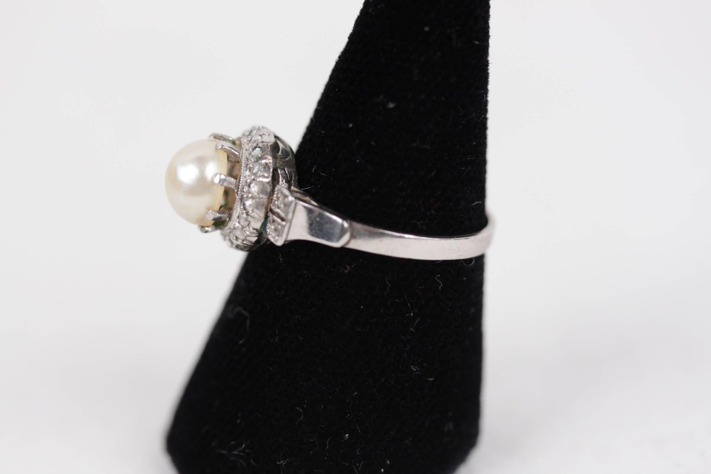 Vintage Italian Platinum Ring with Natural Pearl and Small Diamonds 1