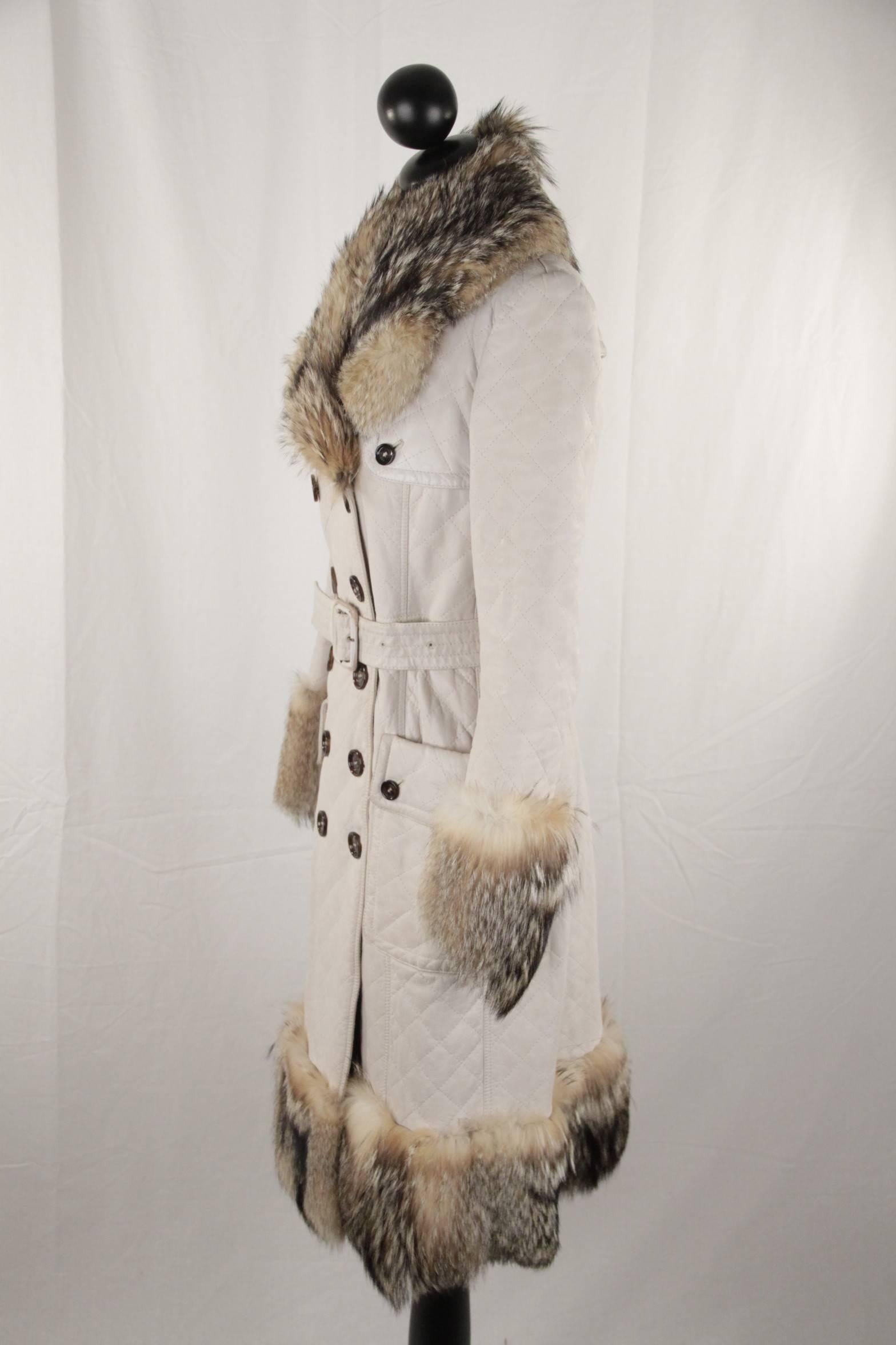 Beige Burberry Off-white Quilted Leather Double Breasted Coat With Fur Trim 
