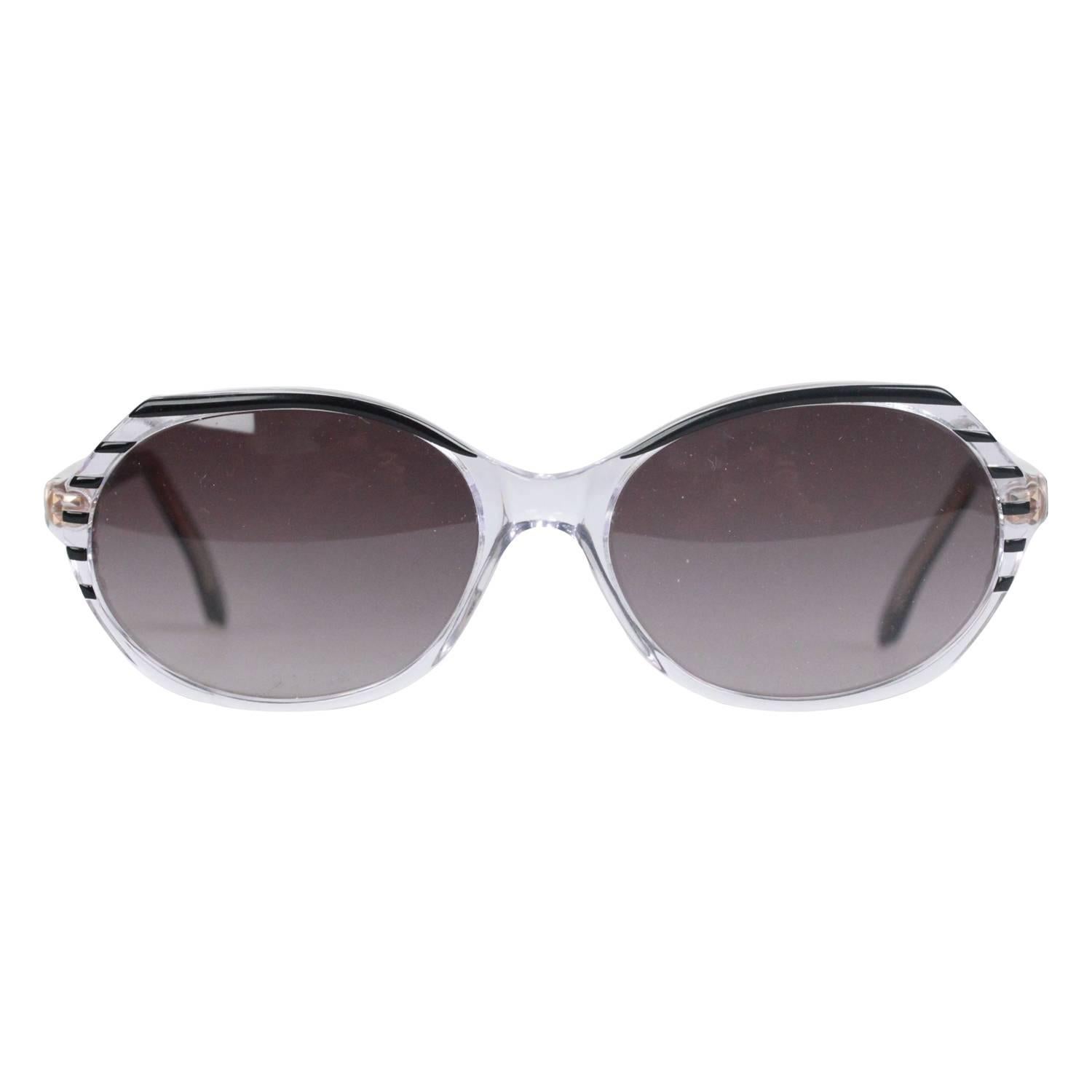 YVES SAINT LAURENT Vintage MINT Black Sunglasses CARISTE 2 58-16mm