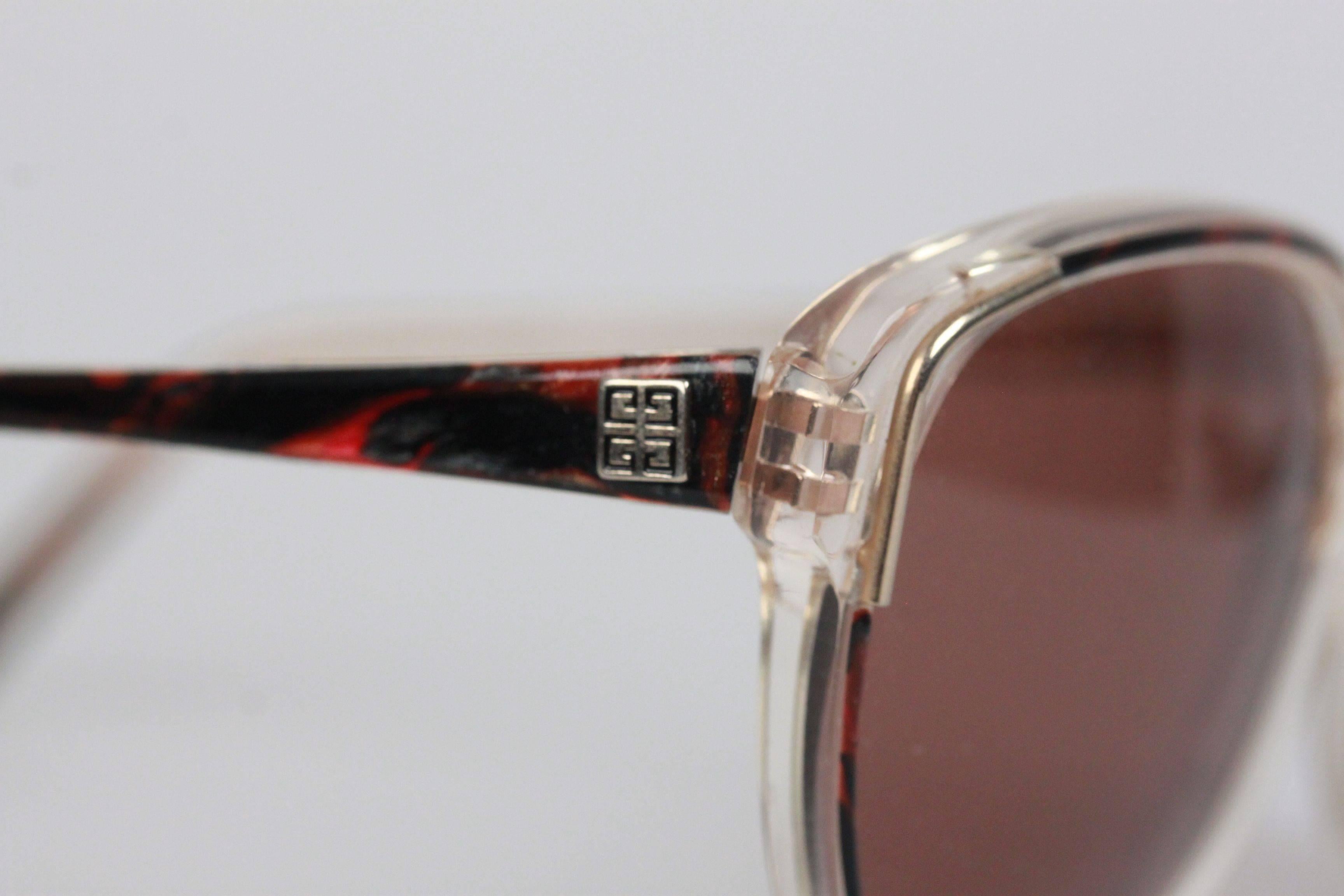 GIVENCHY Vintage SUNGLASSES Mod. G 8912 952 Red-Black 53-14 mm In New Condition In Rome, Rome