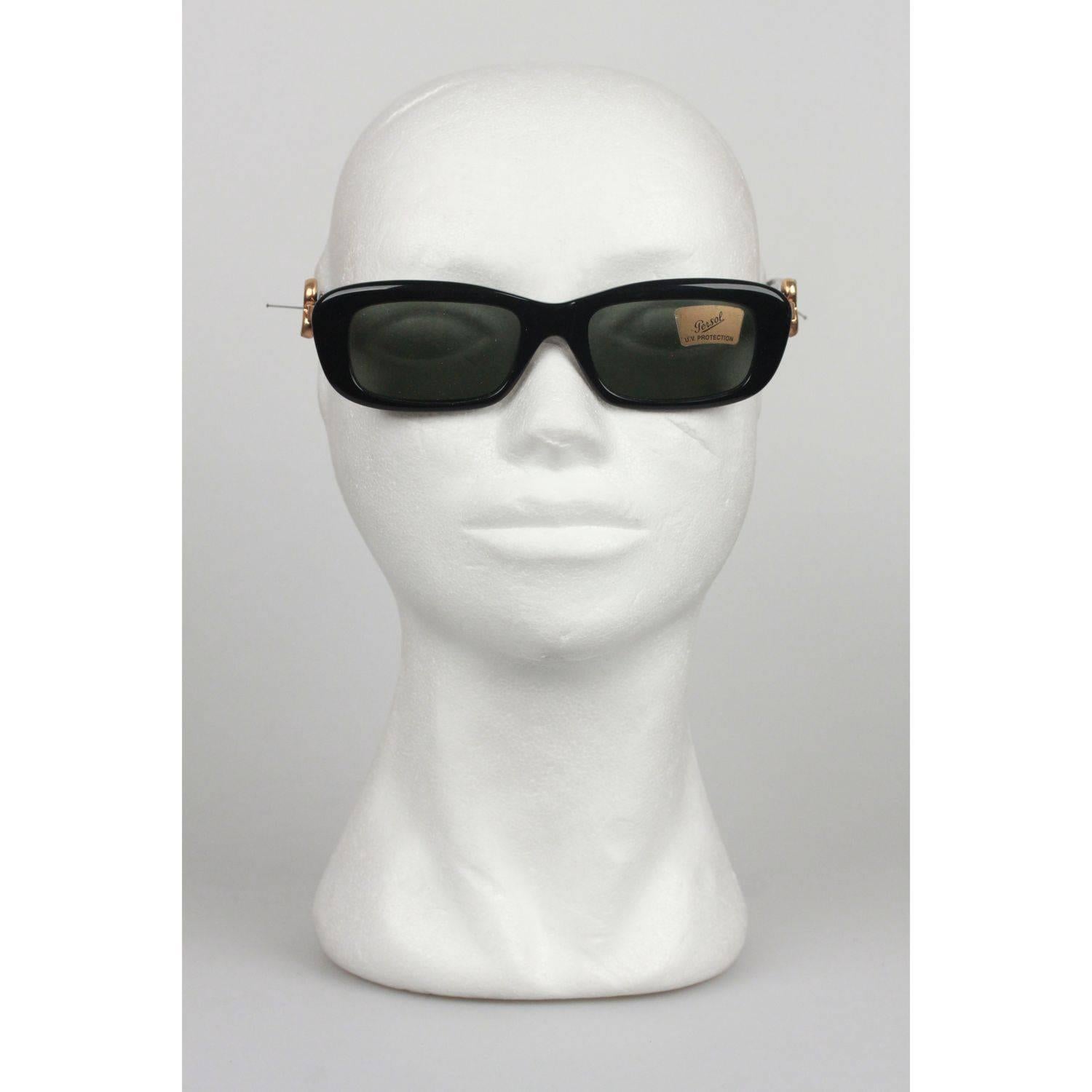 MOSCHINO by PERSOL Vintage Black MINT SUNGLASSES MC824 53mm HEARTS 1