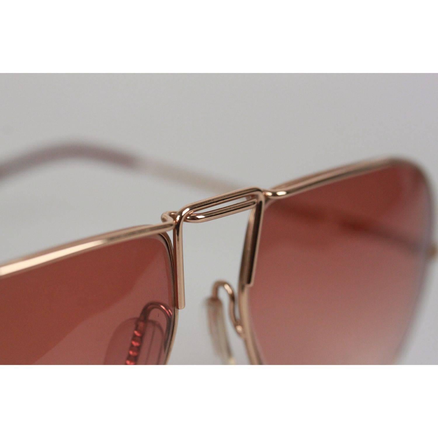 Zeiss Vintage Gold Aviator Sunglasses 9359 63-16 EY3 UMBRAMATIC Lens In New Condition In Rome, Rome