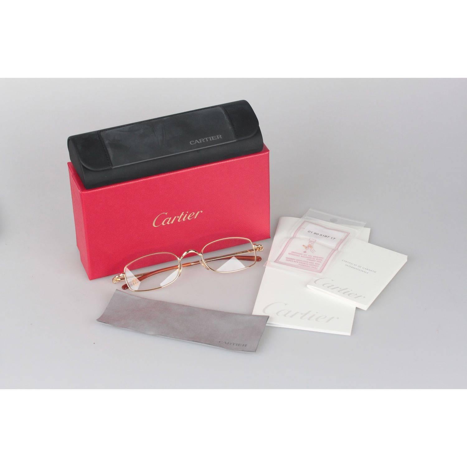 Luxury NOS (New Old Stock) eyewear by Cartier
Gold plated thin full rim frame
Original CARTIER demo lens (C Decor incised on right lens)
Made in France
Measurements:
- TEMPLE MAX. LENGTH: 135 mm
- TEMPLE TO TEMPLE - MAX WIDTH: 140 mm
- EYE / LENS