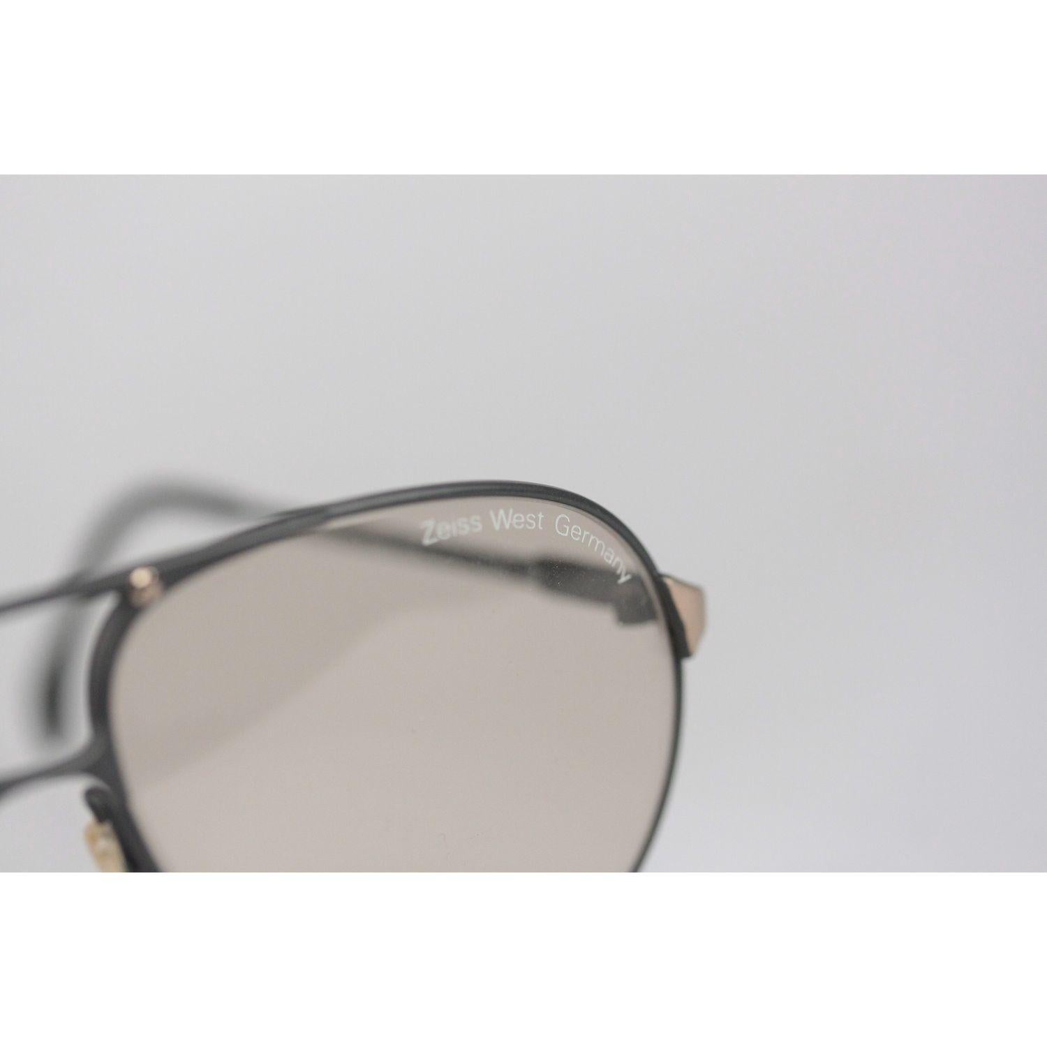 Women's or Men's Zeiss Vintage Aviator Sunglasses 9289 Umbramatic Lenses New Old Stock